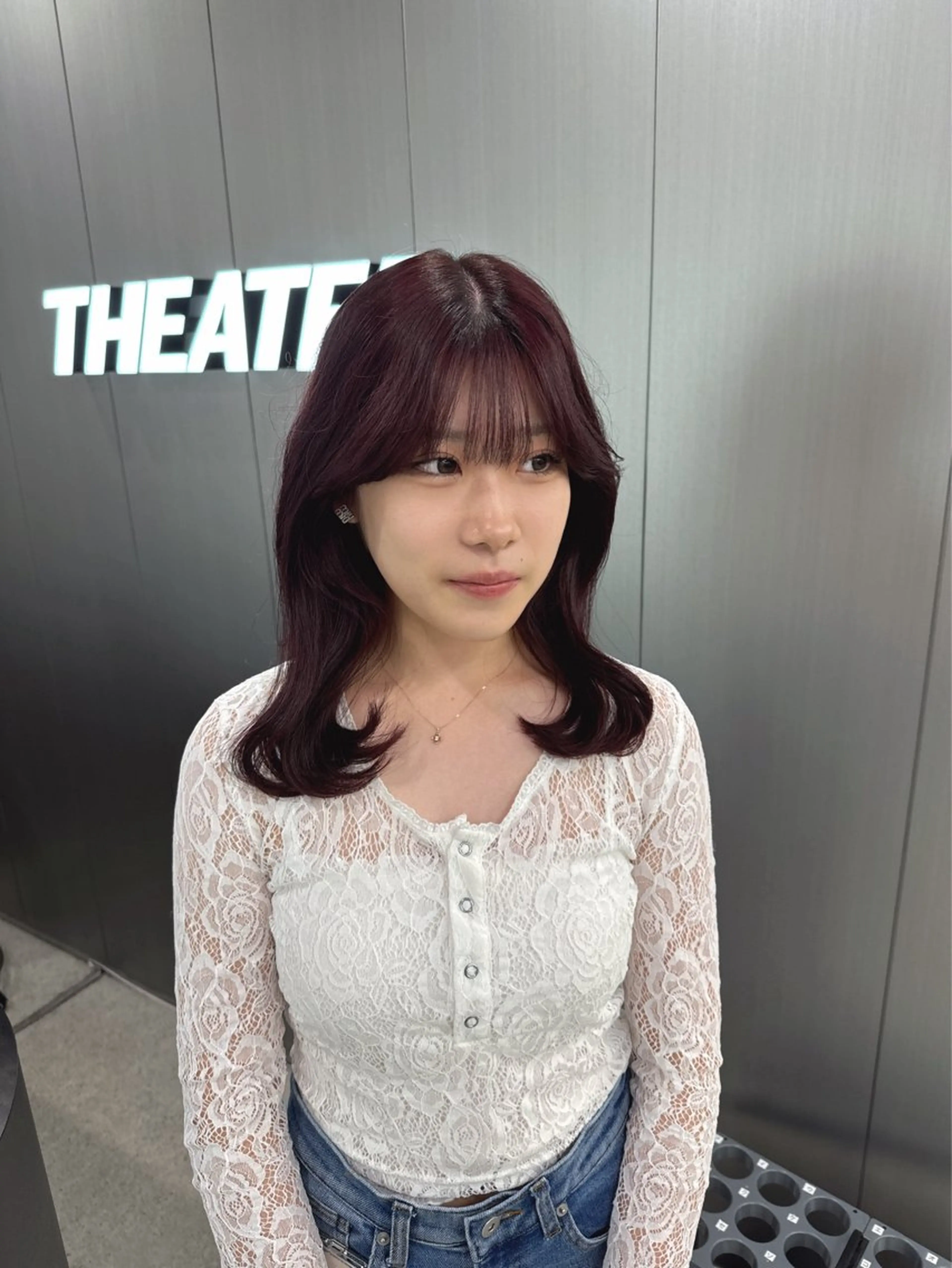 ミディアム カラー 暗髪🩶ラベンダー/ ブルー/ユウナ🤍のヘアスタイル