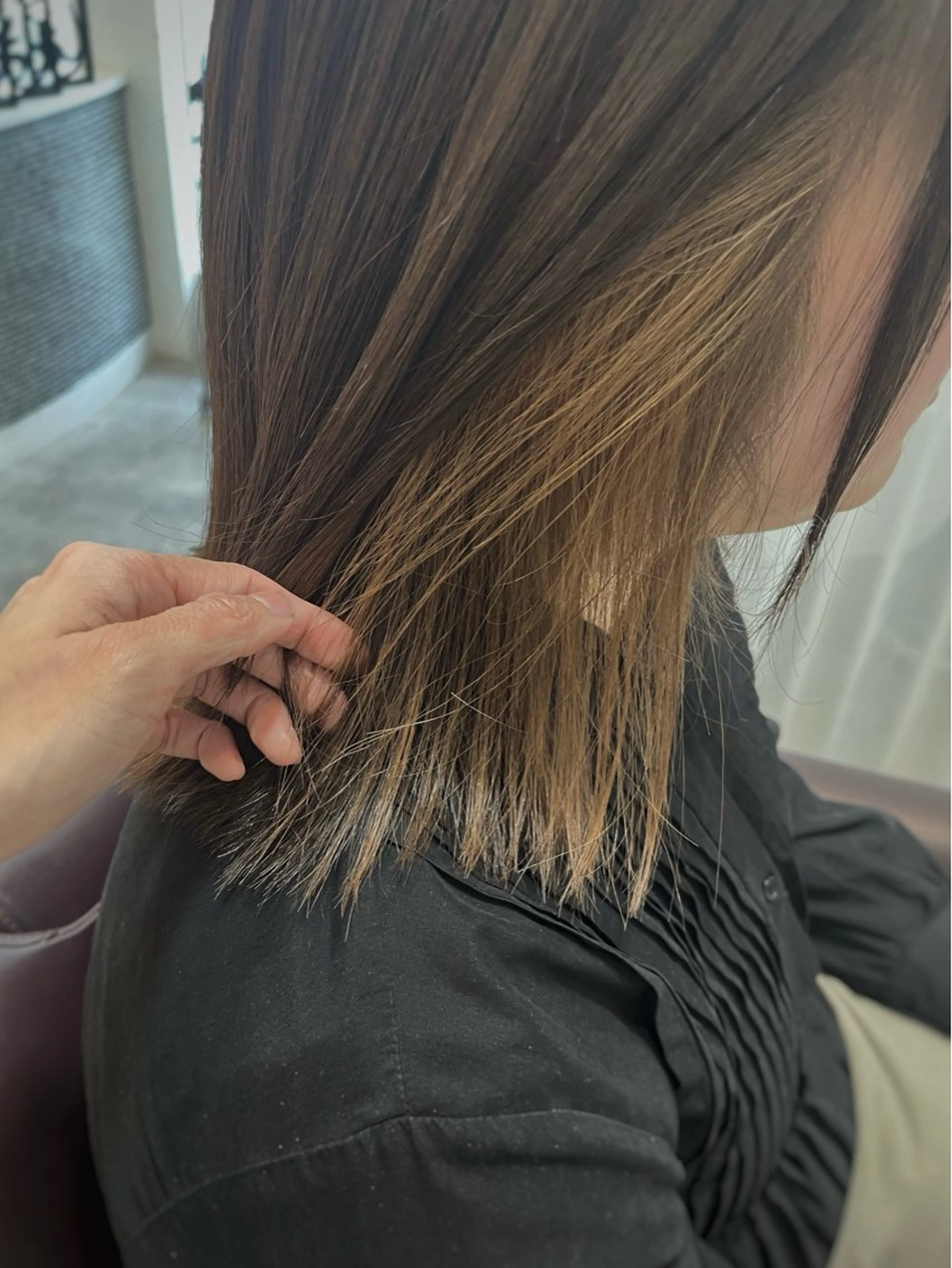 ミディアム カラー 切りっぱなしボブ アディクシーカラー ベージュカラー 透明感カラー インナーカラー 中原由貴 /WILLOW京橋のヘアスタイル