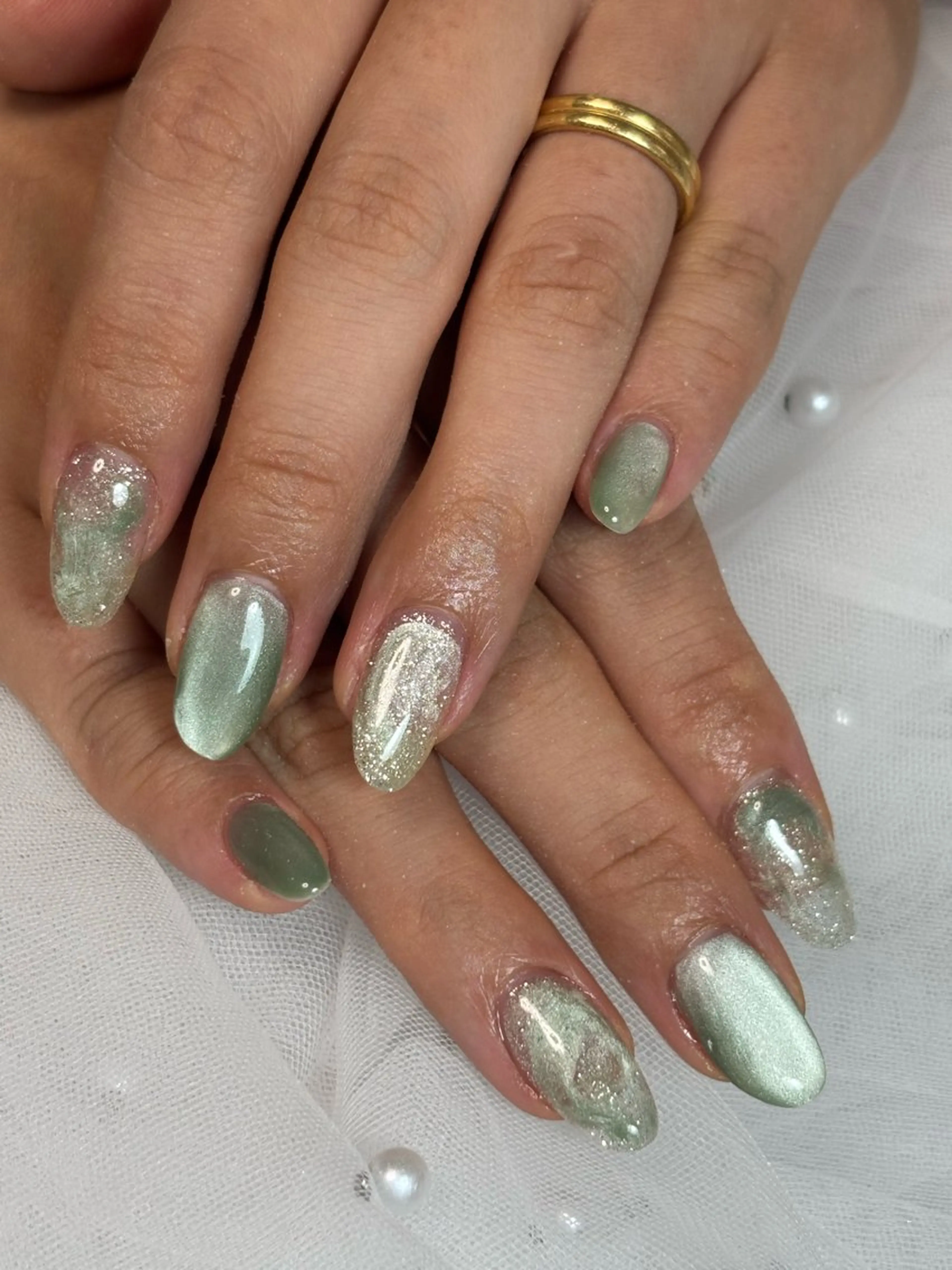 ネイル ニュアンスネイル 三本 綾奈のネイルデザイン