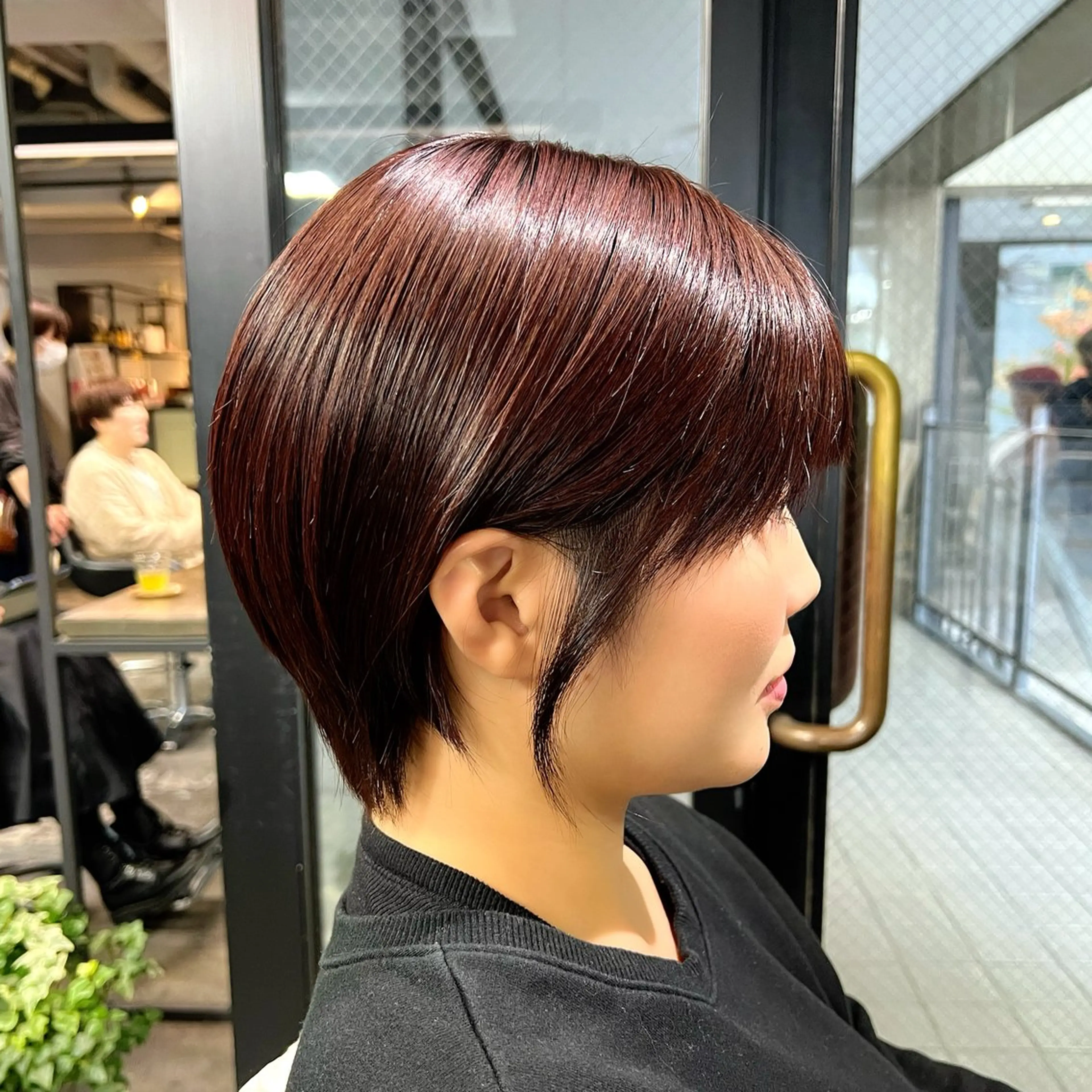 ショート カラー ブラウンカラー ピンクカラー ピンクブラウン ヘアカラー 💘札幌クロスパーマ 髪質改善💘rinaのマツエク・マツパデザイン