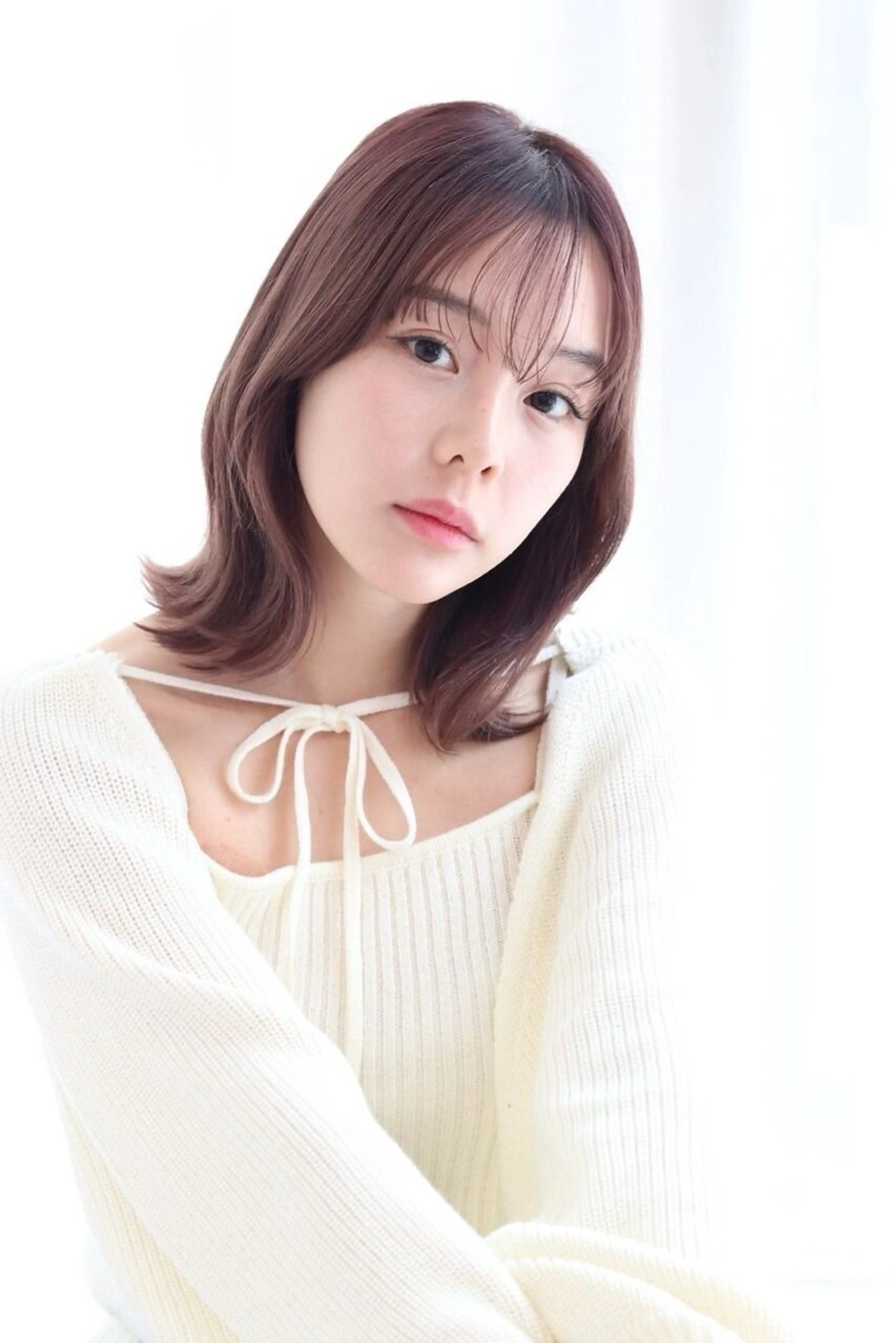 ミディアム 荻原心愛/ 暖色カラー🌷のヘアスタイル