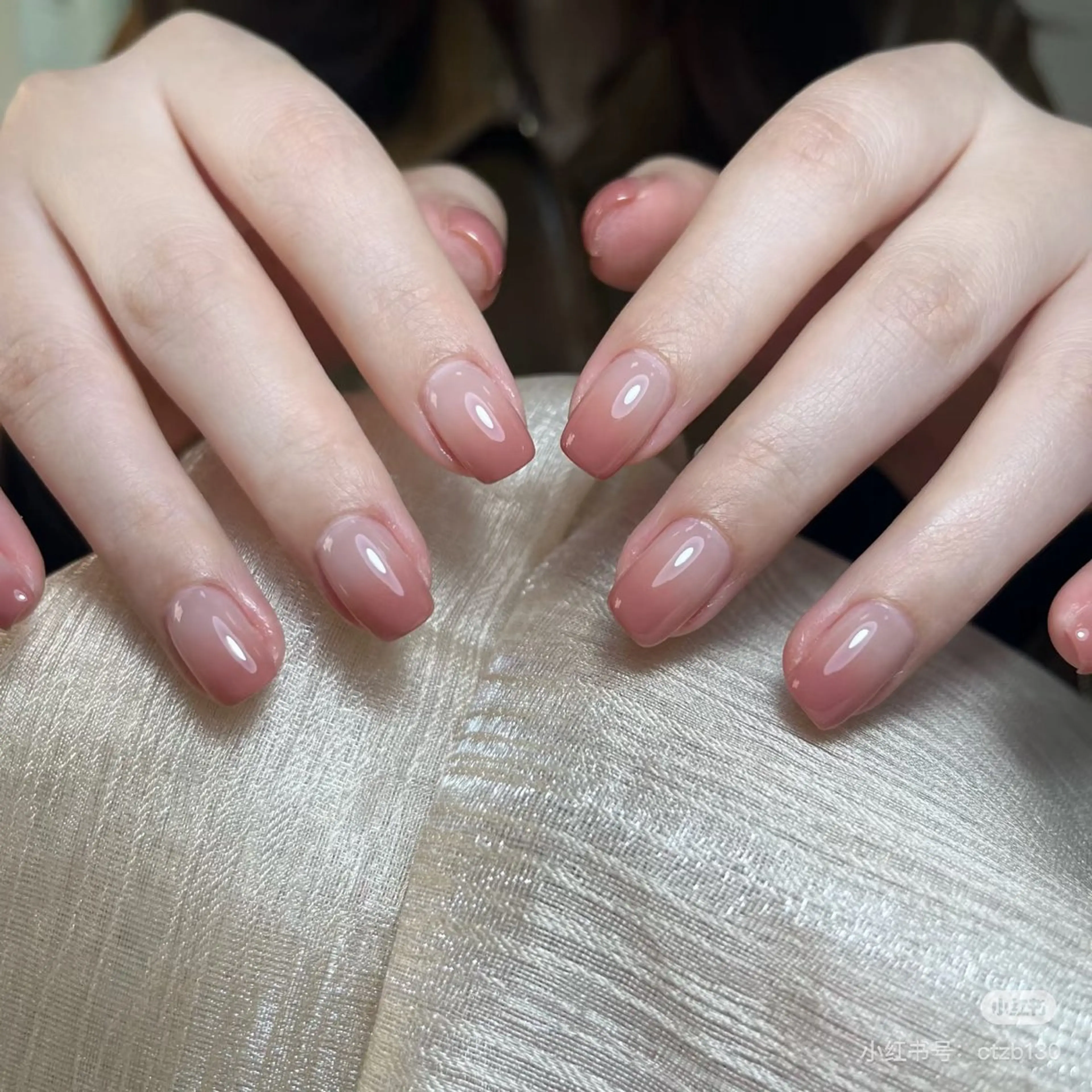 シンプル美爪◎カラグラorラメグラネイル(¥5980→¥4980)(オフ無)の写真