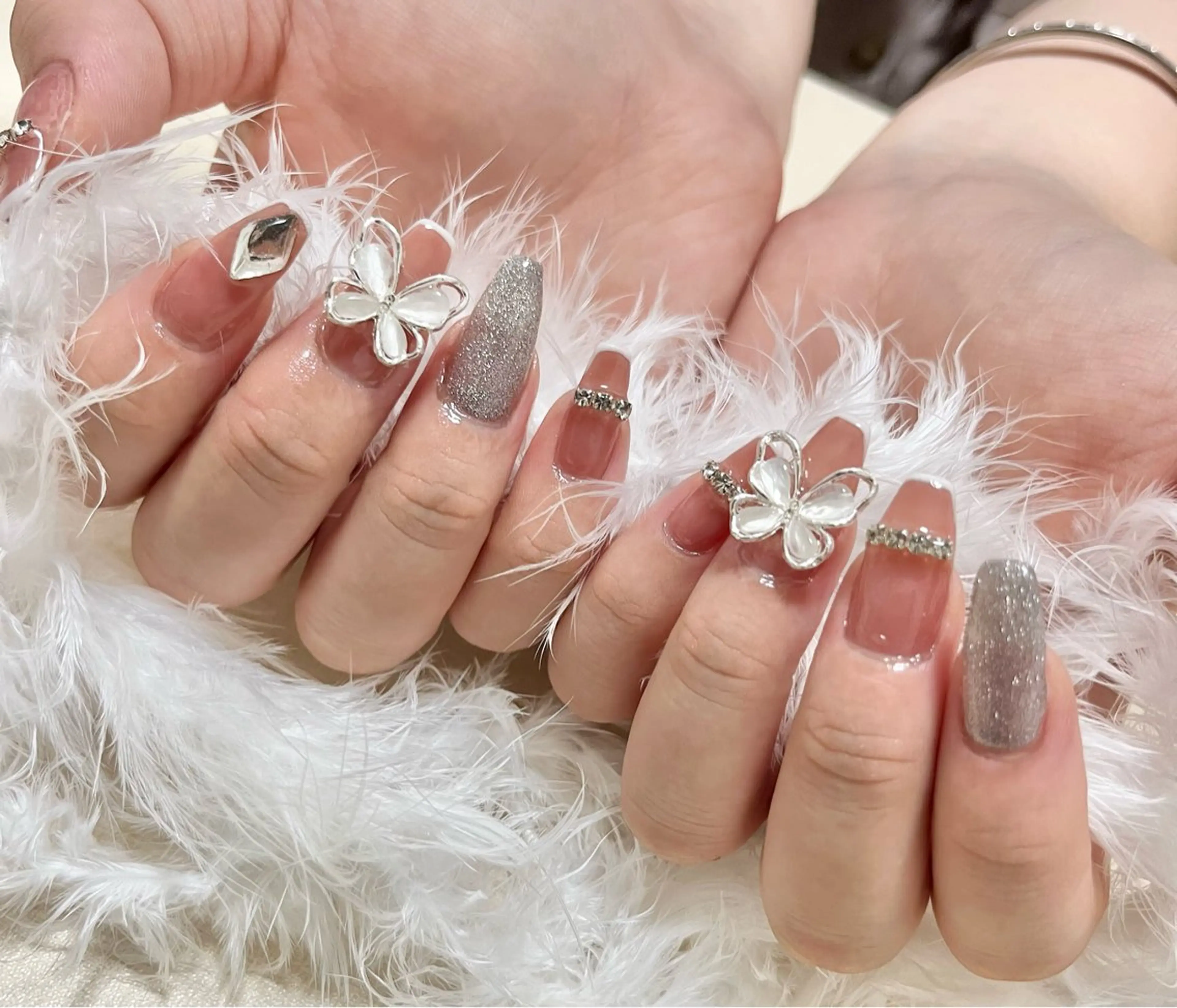 ネイル わたなべ さやかのネイルデザイン