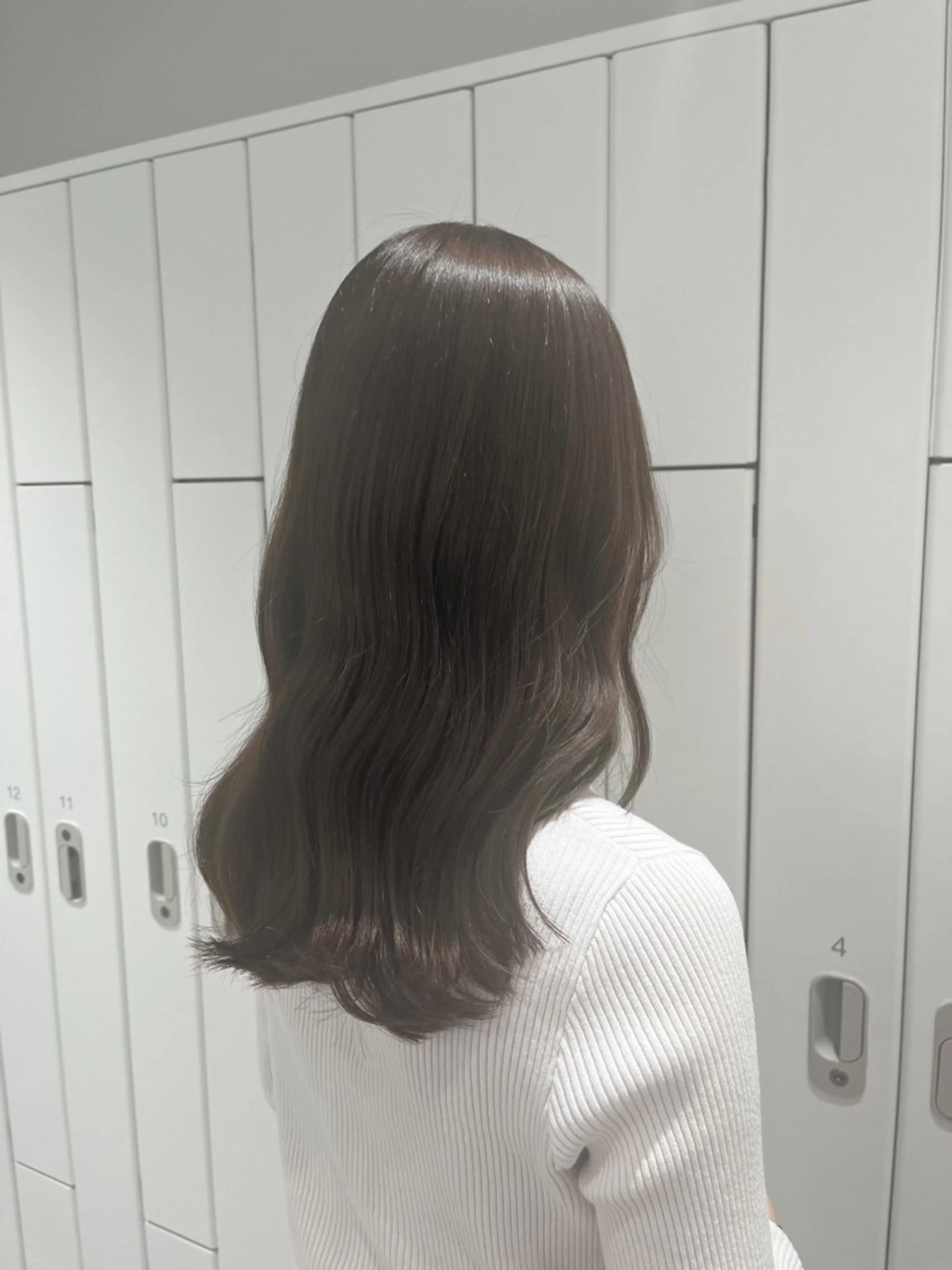 カラー ばんちなつ / ボブ/透明感カラーのヘアスタイル