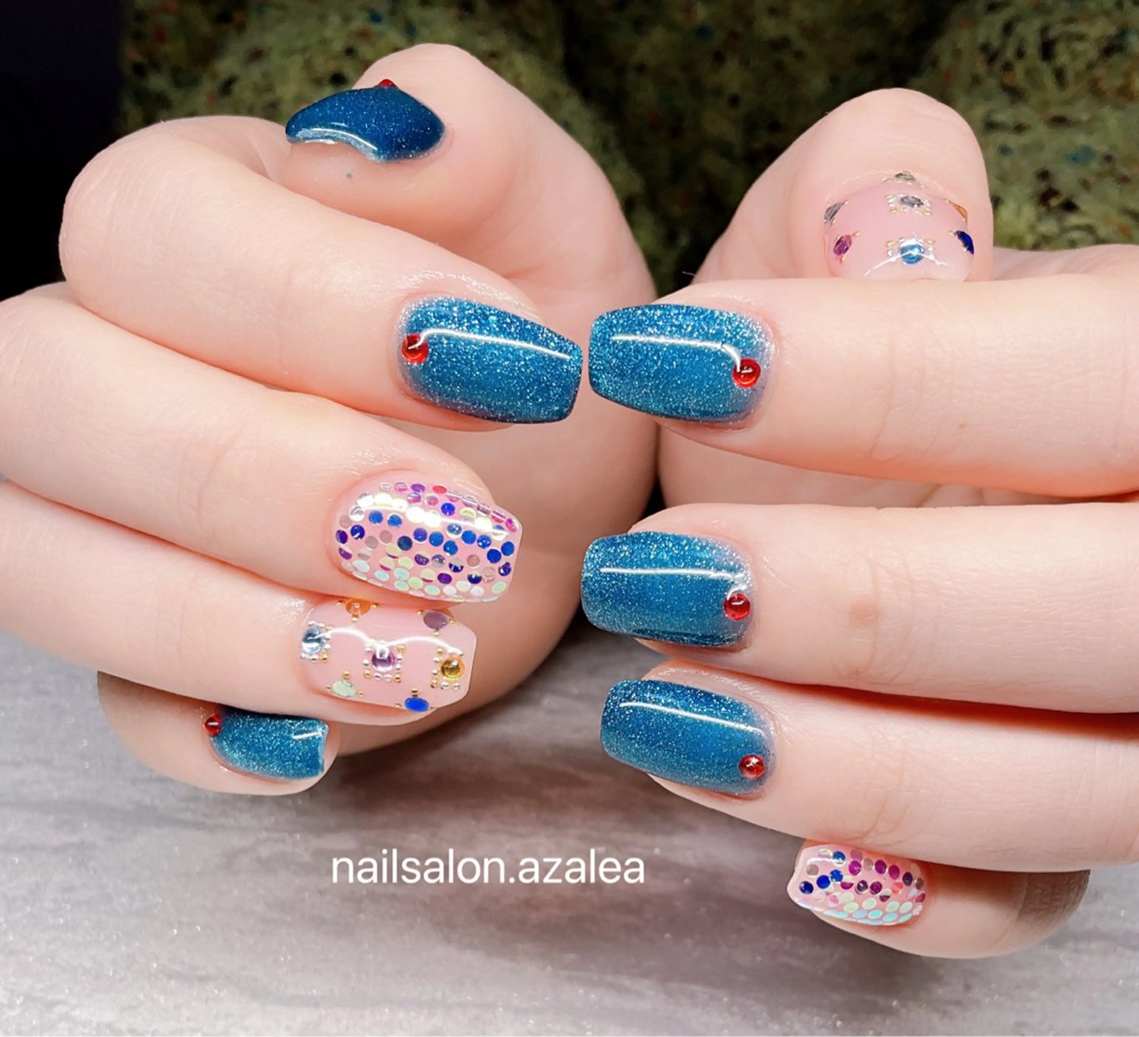 ネイル ハンドネイル R inのネイルデザイン