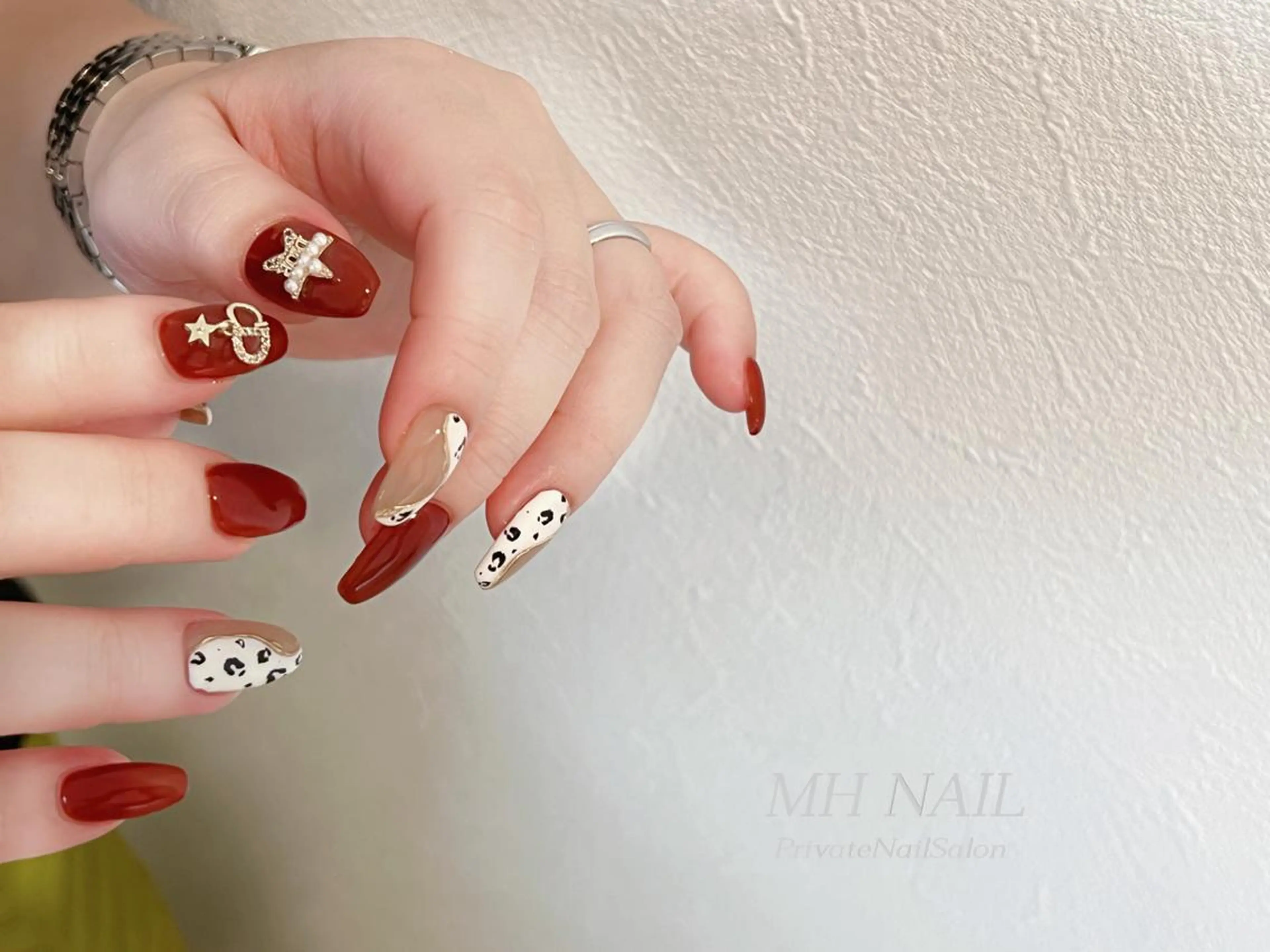 ネイル ハンドネイル MH Nailのネイルデザイン