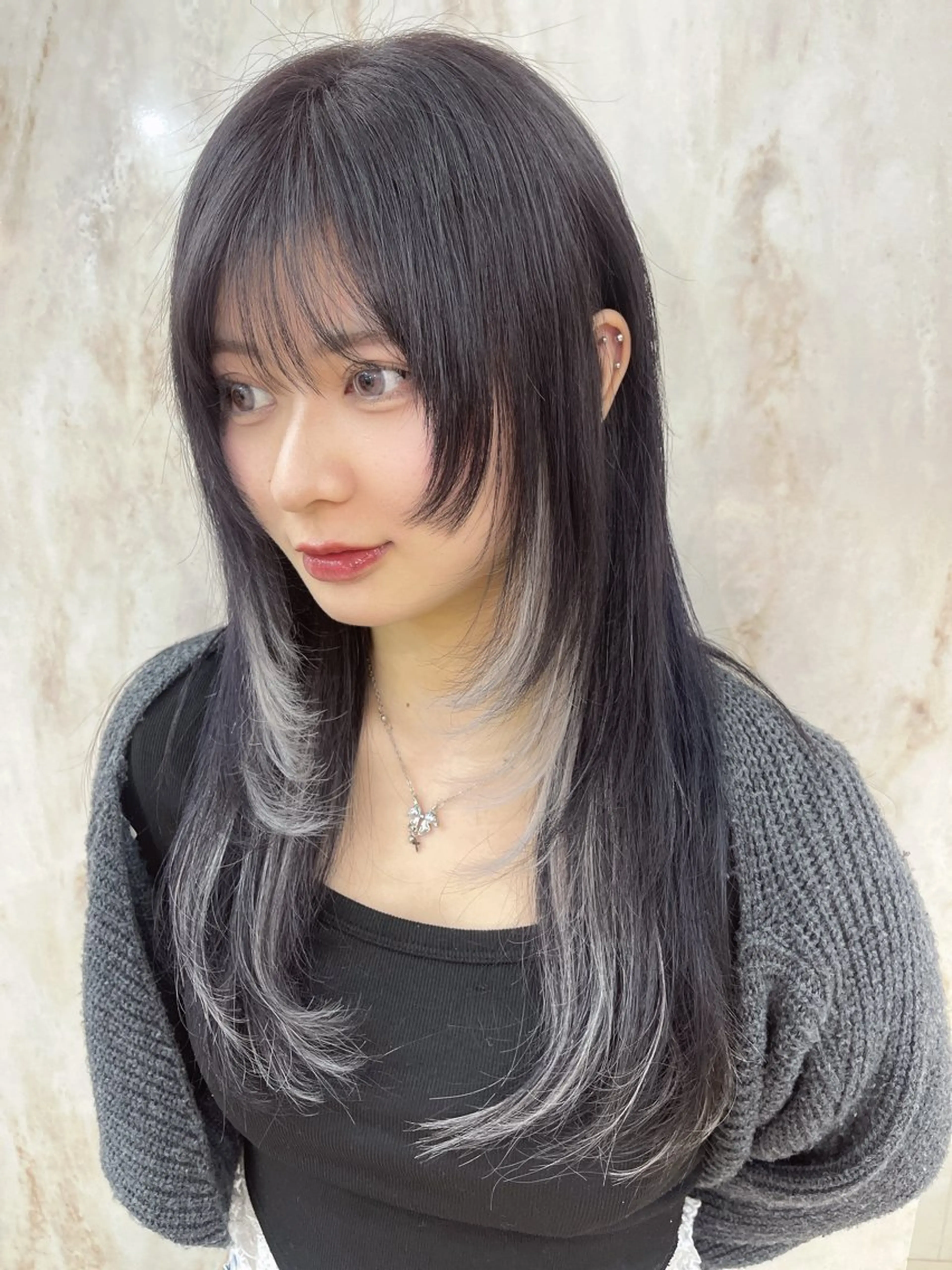 ロング elubylovis nanaseのヘアスタイル