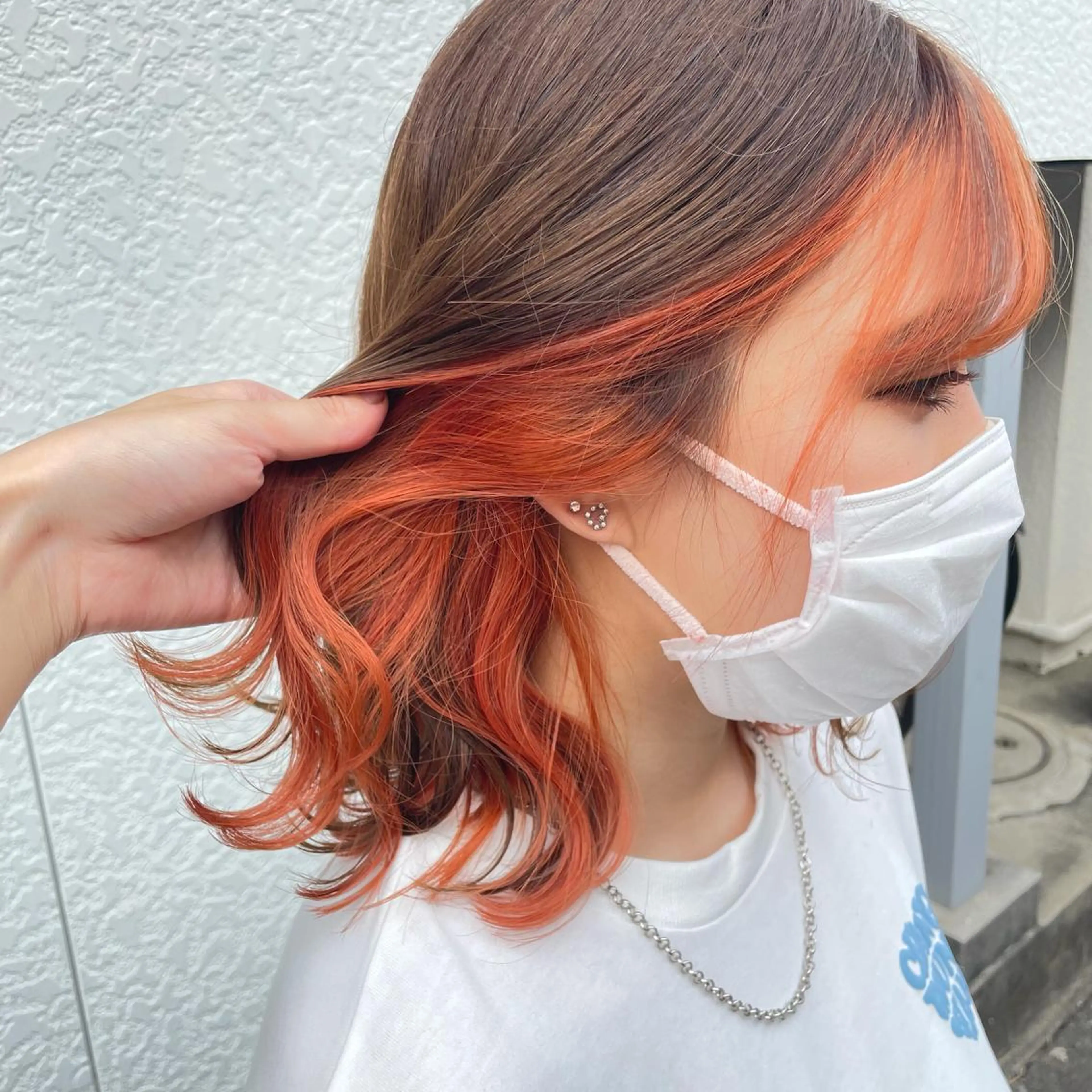 ミディアム インナーカラー 推し ブリーチ  髪質改善のヘアスタイル