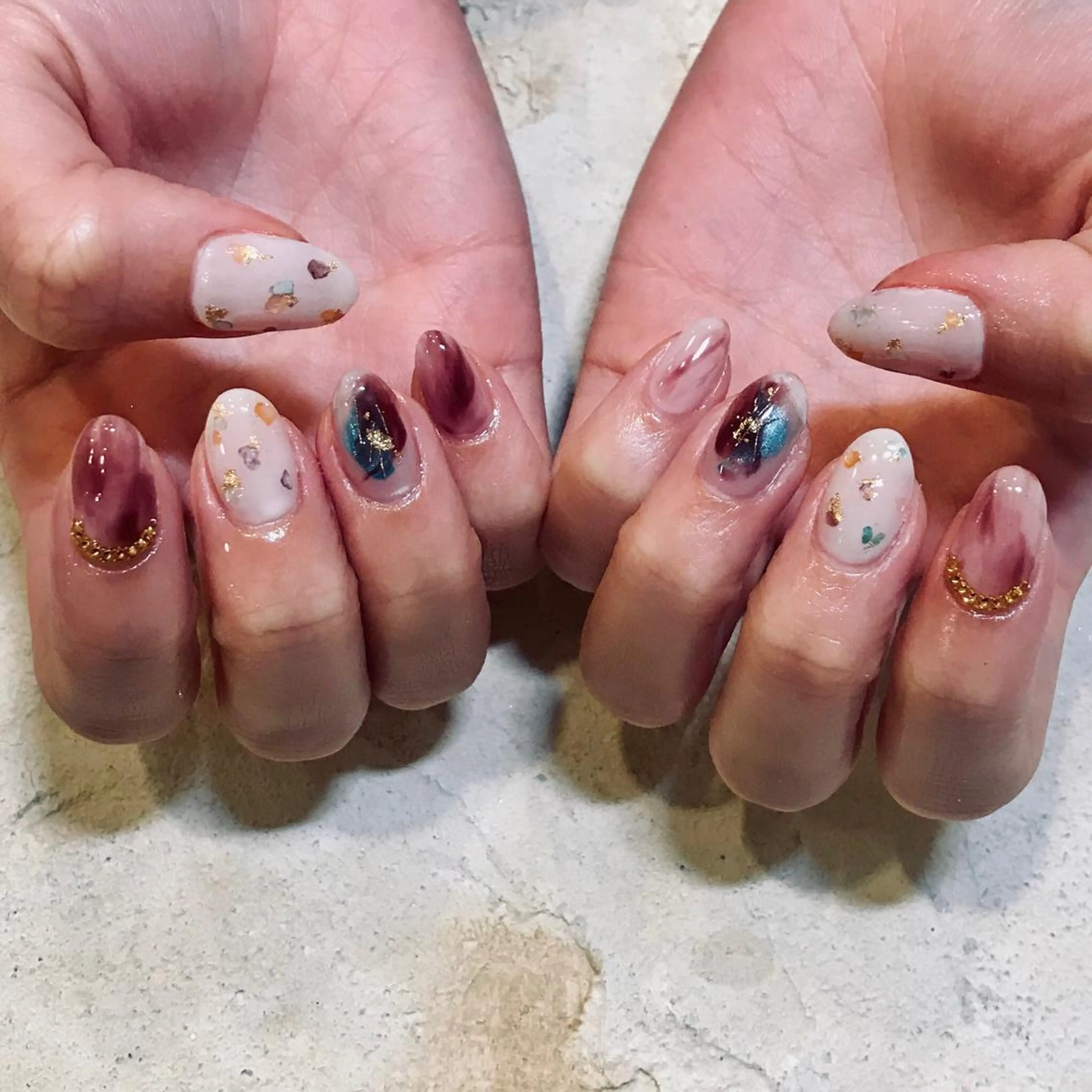 ネイル ハンドネイル A85G ayakoのネイルデザイン