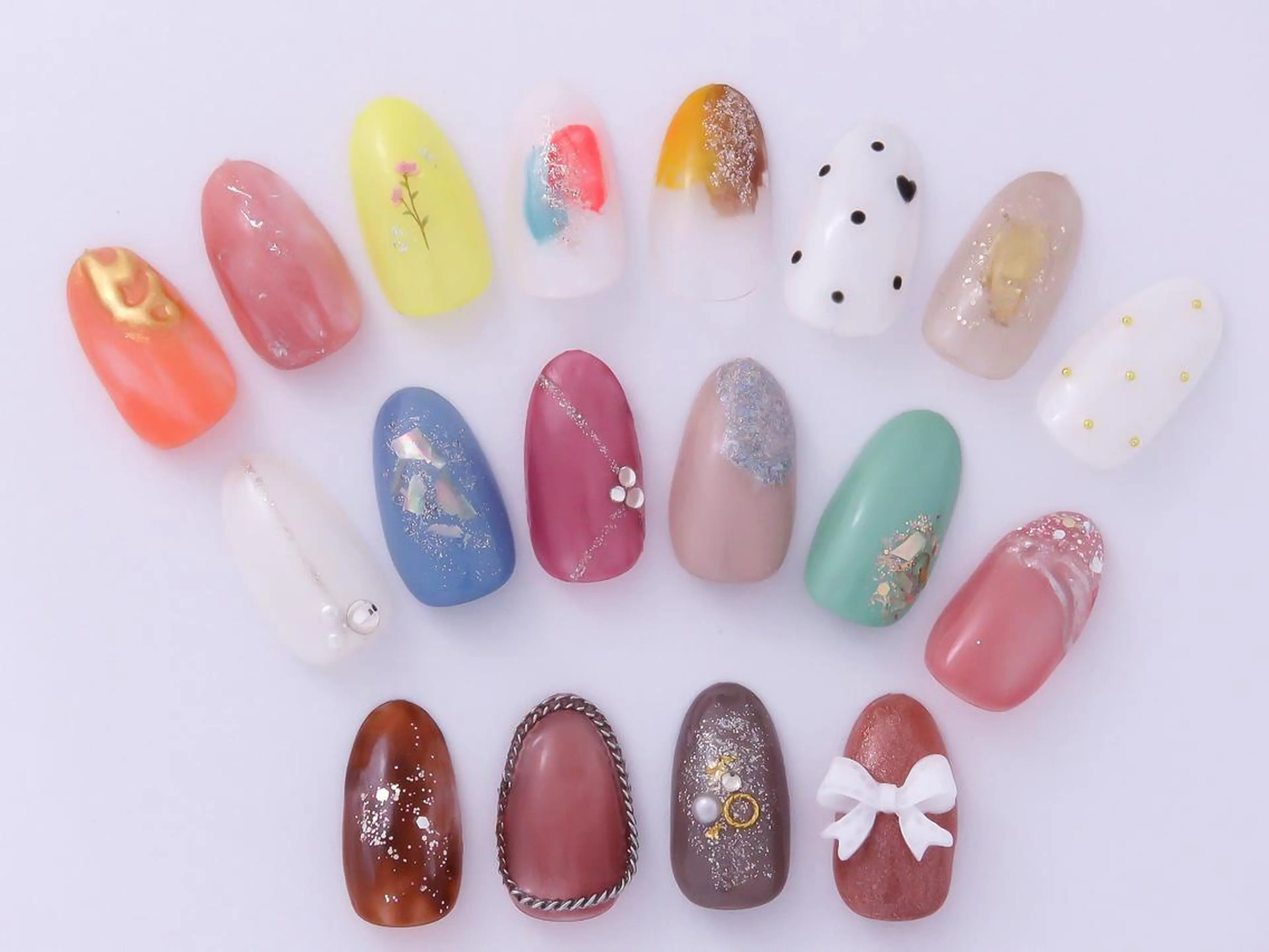 ネイル ハンドネイル ネイル脱毛 Reeのネイルデザイン