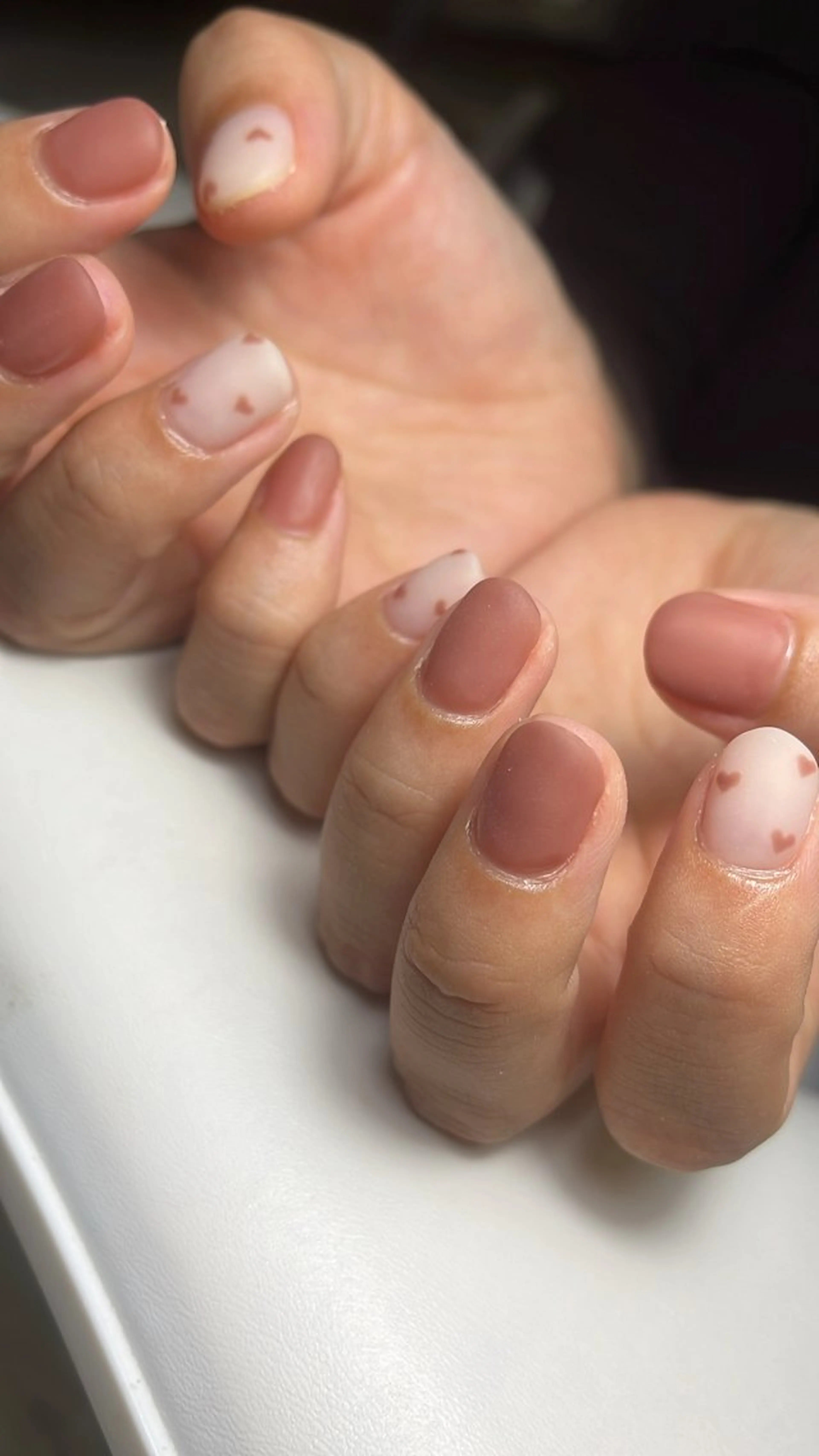 ネイル マットネイル ニュアンスネイル シンプルネイル ハンドネイル SAKU  nail[サクネイル]所属・SAKU nail 作島茜のネイルデザイン