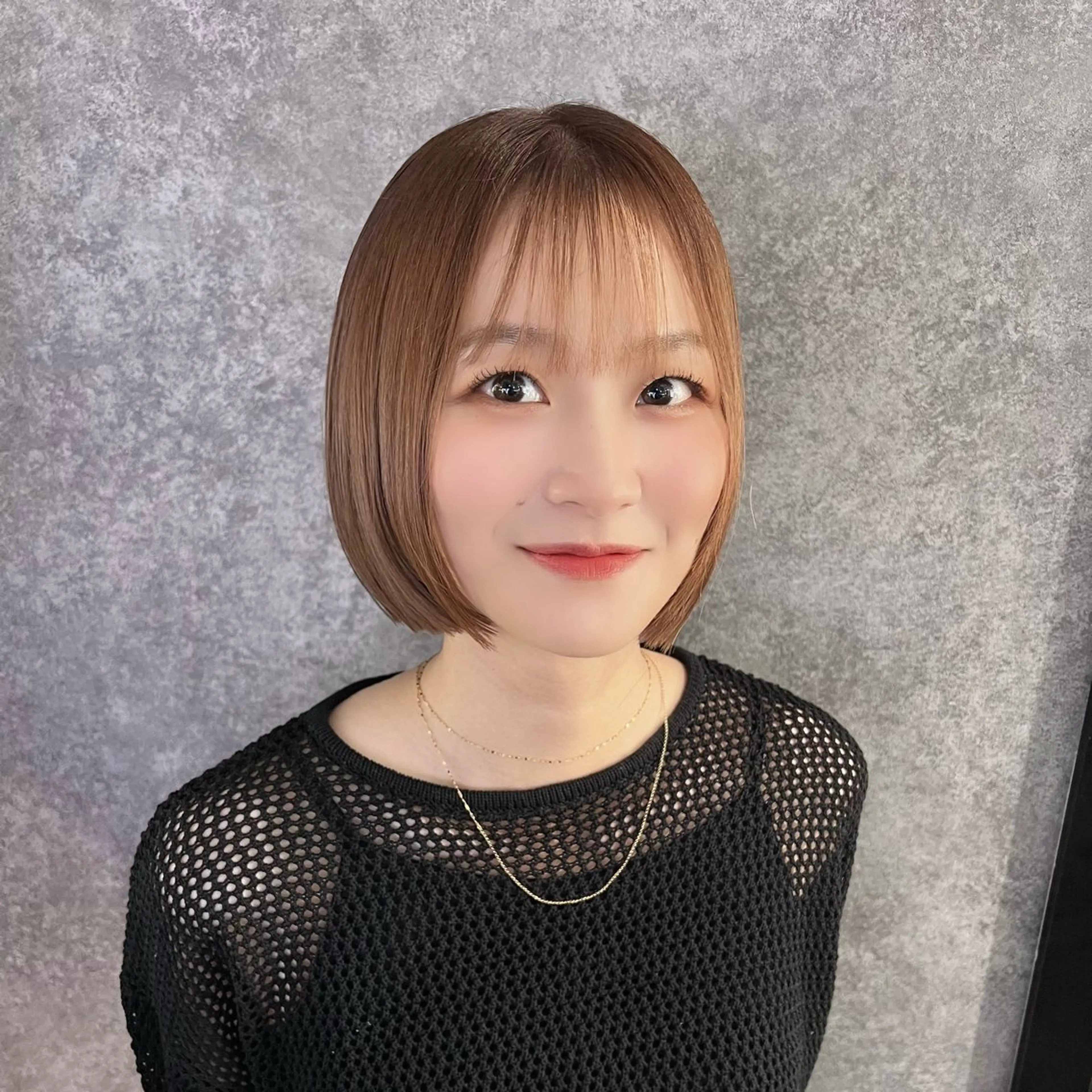 ショート カット ヘアカラー 🇰🇷韓国風レイヤ ー🇰🇷の達人🔥のヘアスタイル