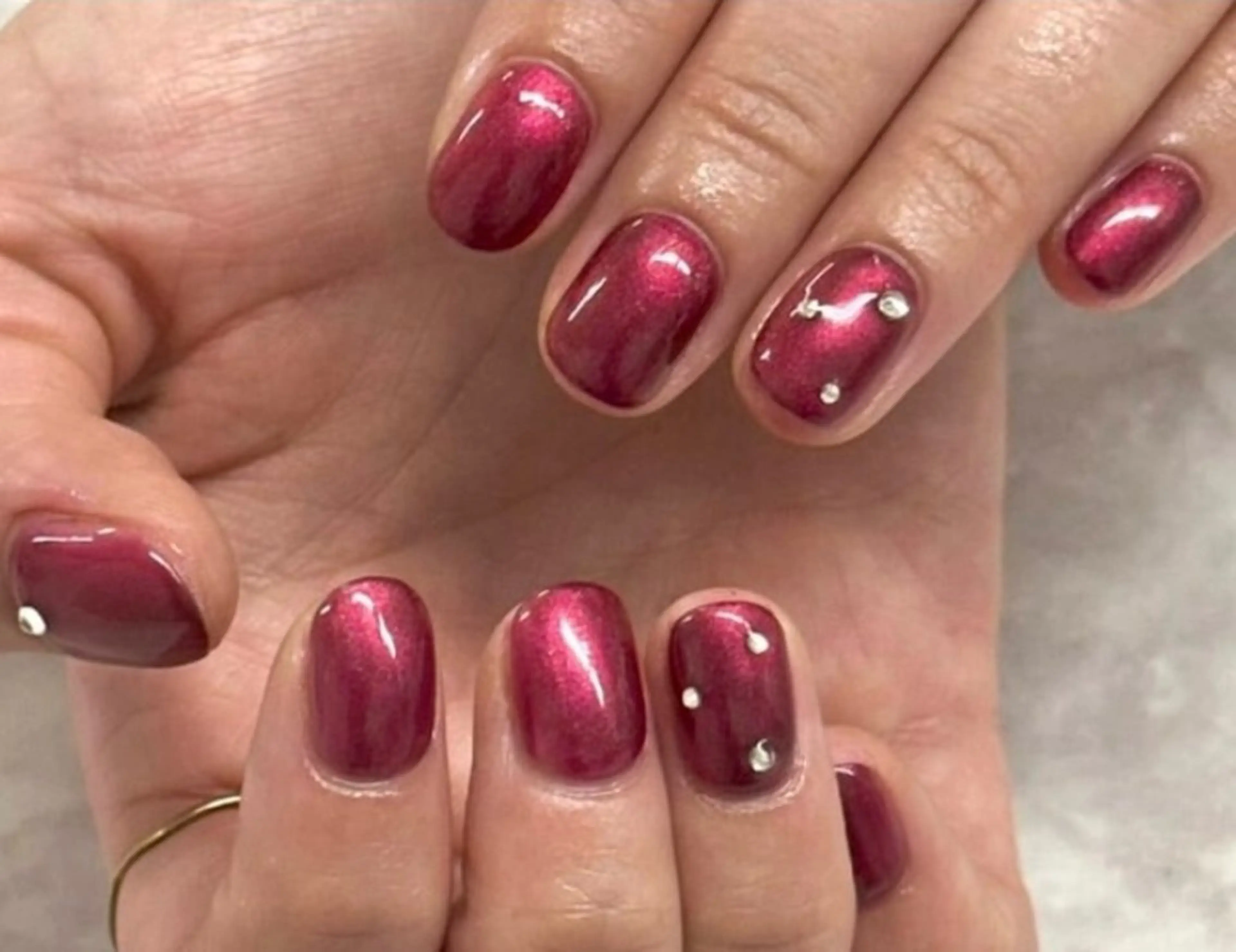 ネイル ネイルサロン Friday 21所属・ネイルサロン Friday 21のネイルデザイン