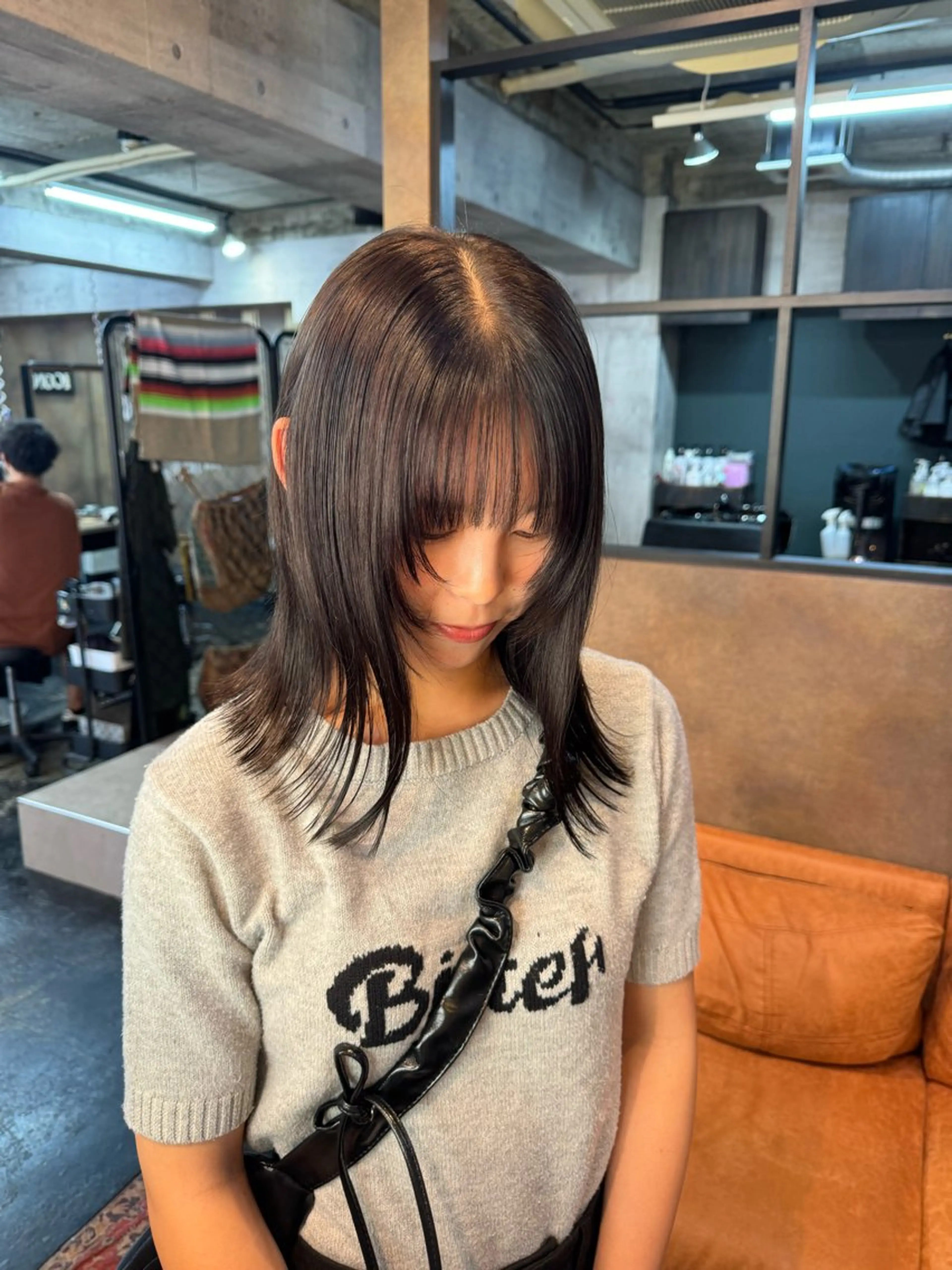 カラー Ami/艶カラー/ レイヤー/ハイトーンのヘアスタイル