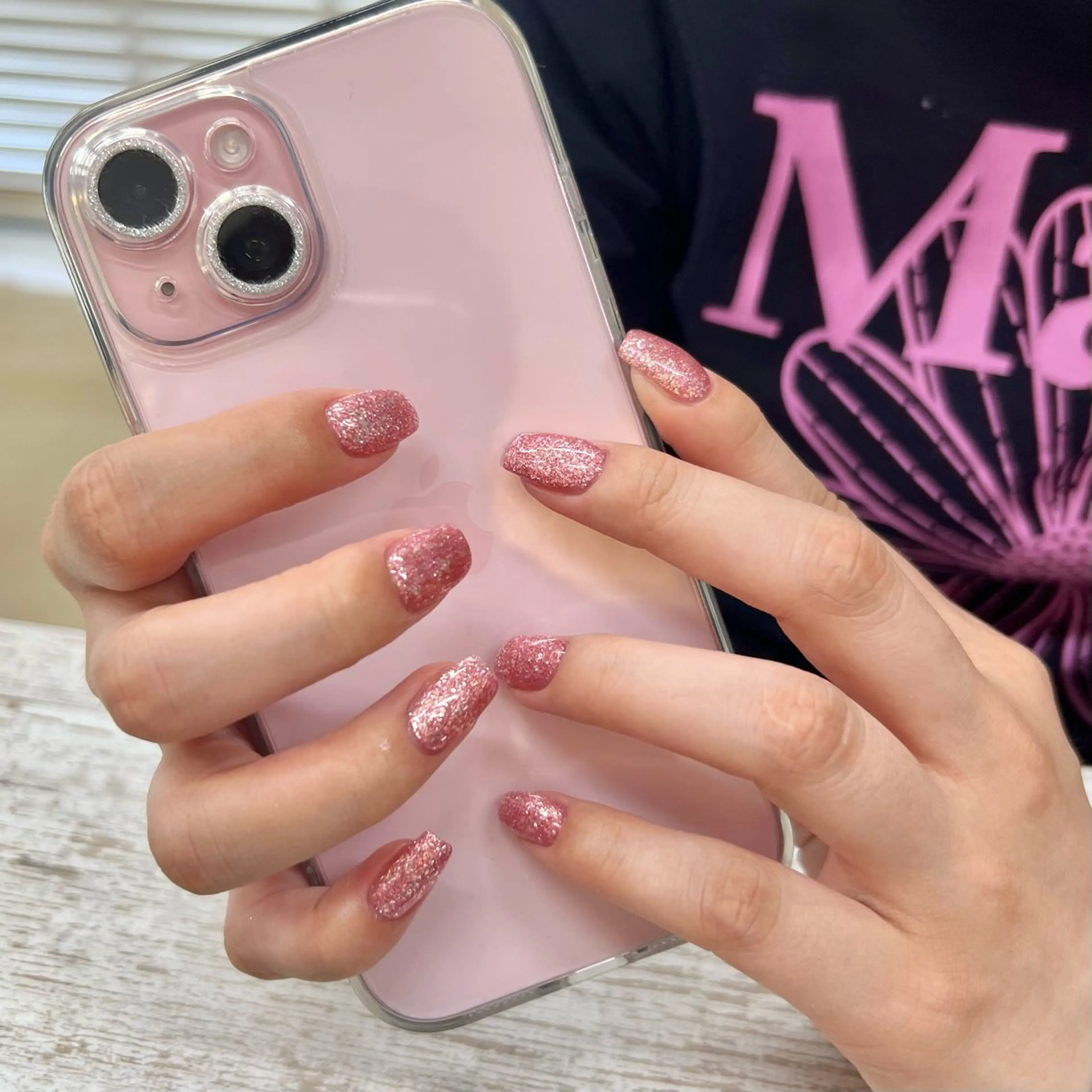 ネイル キラキラネイル ラメ(グリッター) ワンカラーネイル シンプルネイル ハンドネイル GRANDEUR焼津 Nana🦖のネイルデザイン