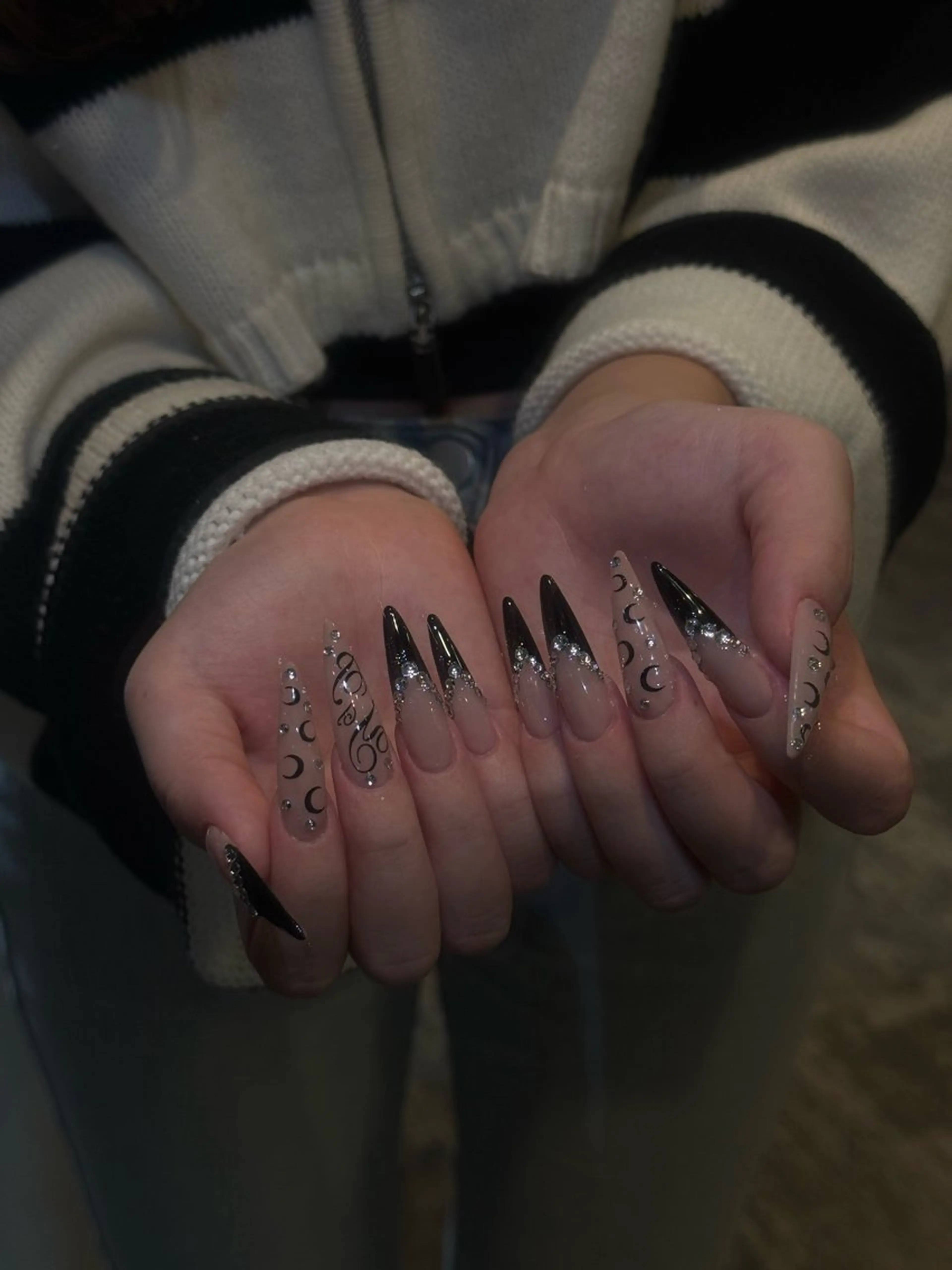ネイル フレンチネイル ハンドネイル kazane 💅🏾💋のネイルデザイン