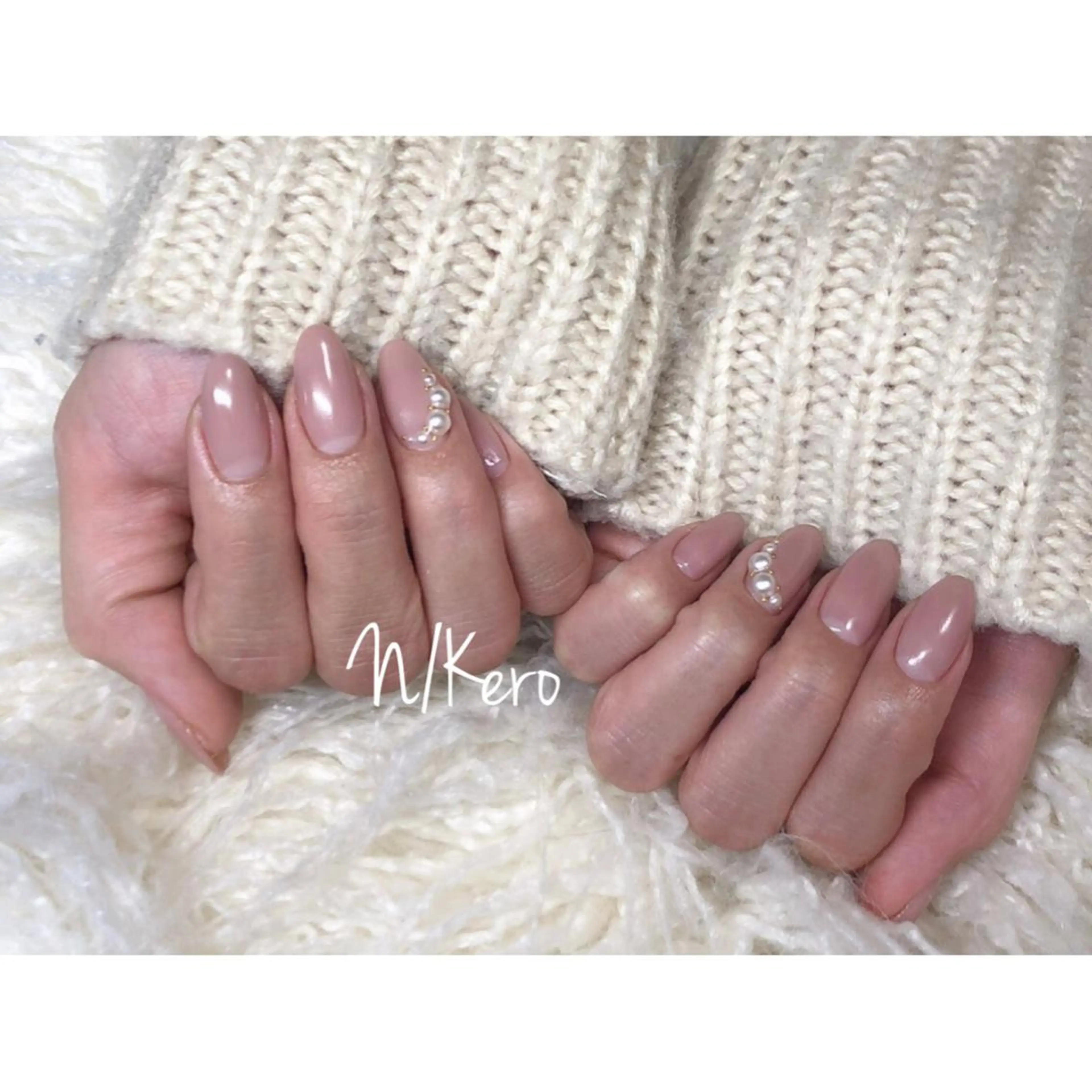 セミロング ネイル シンプルネイル ハンドネイル T. Kasumiのネイルデザイン