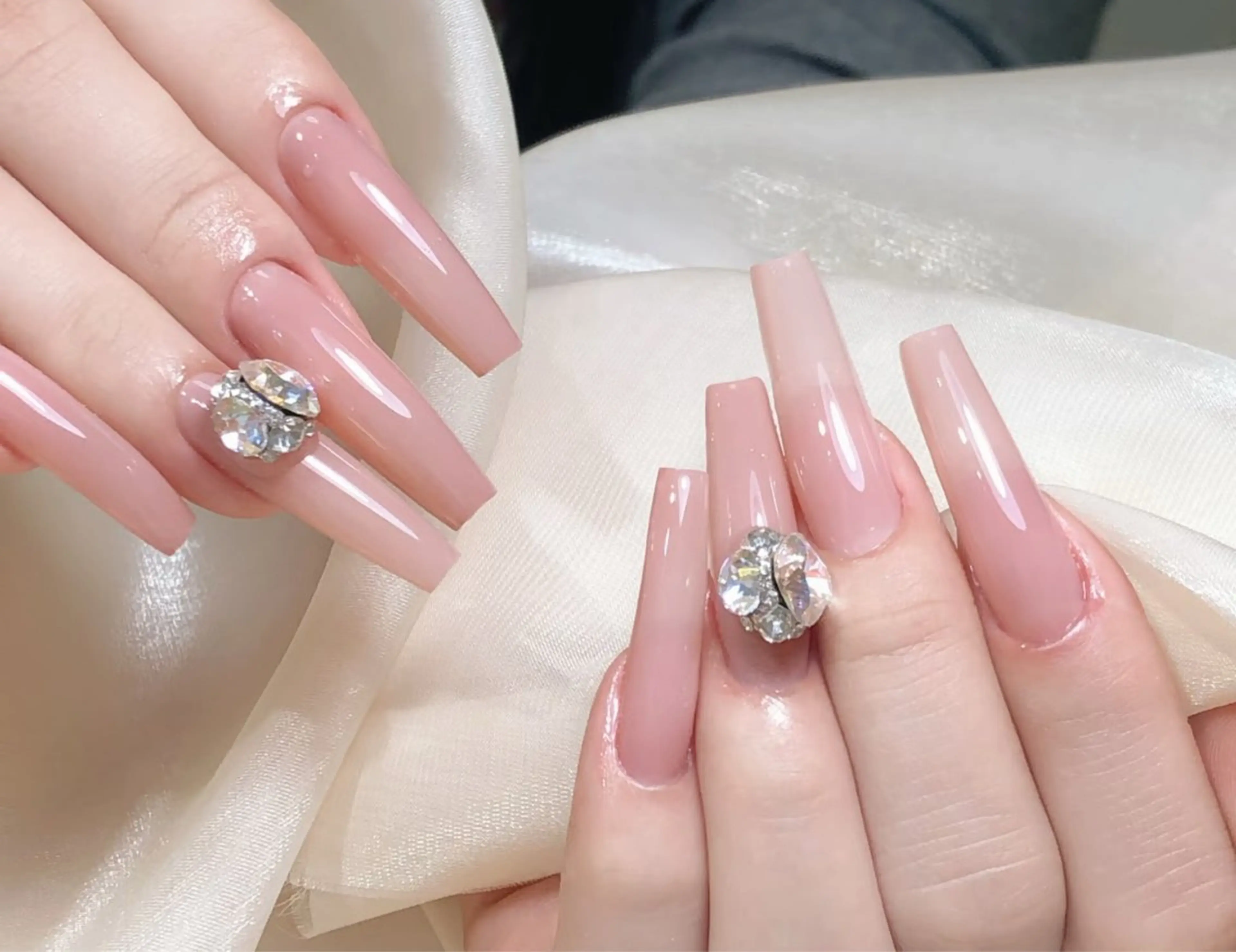 ネイル ハンドネイル 🍑 momo_nailのネイルデザイン