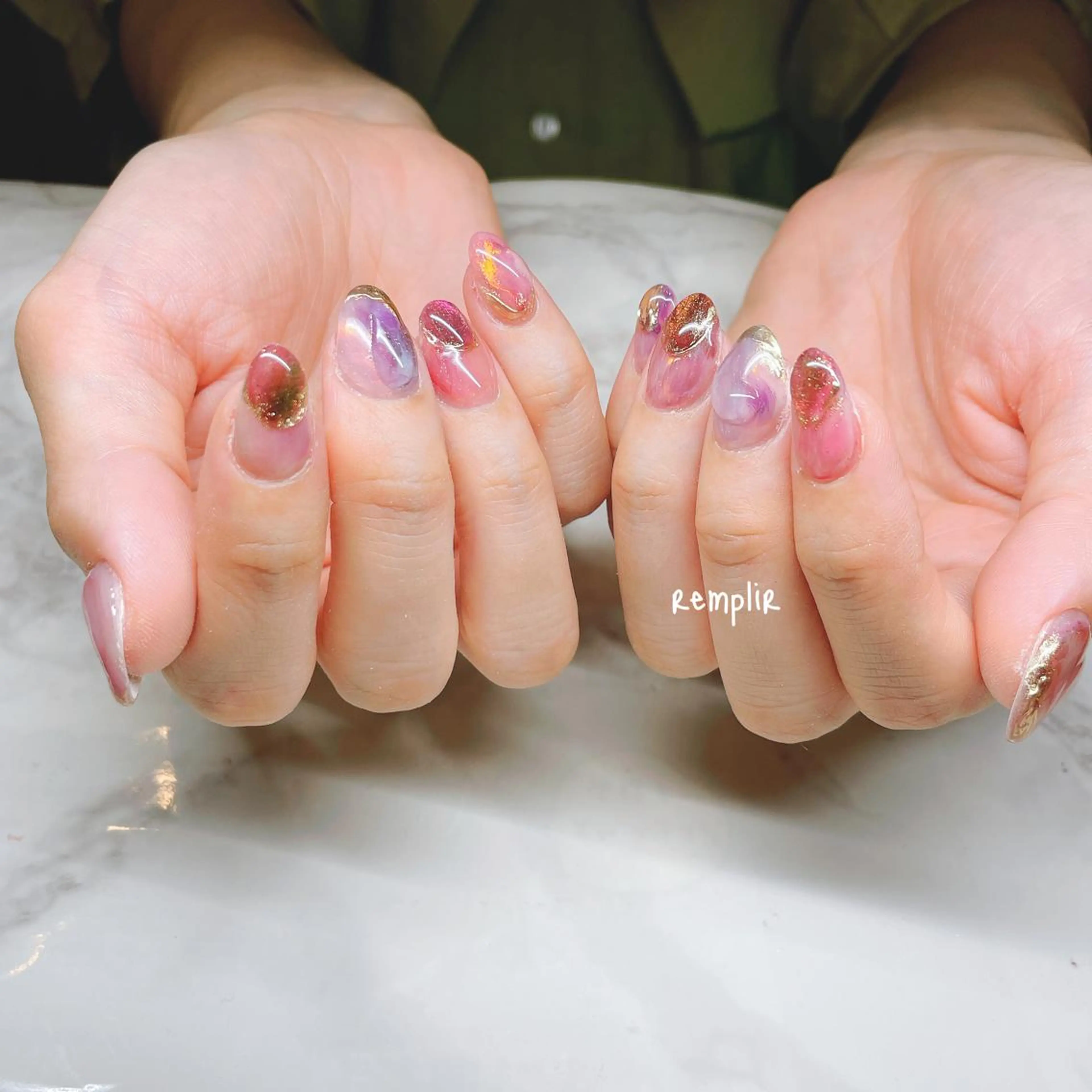 ネイル マグネットネイル ビー玉ネイル ニュアンスネイル ハンドネイル RANUN nailのネイルデザイン