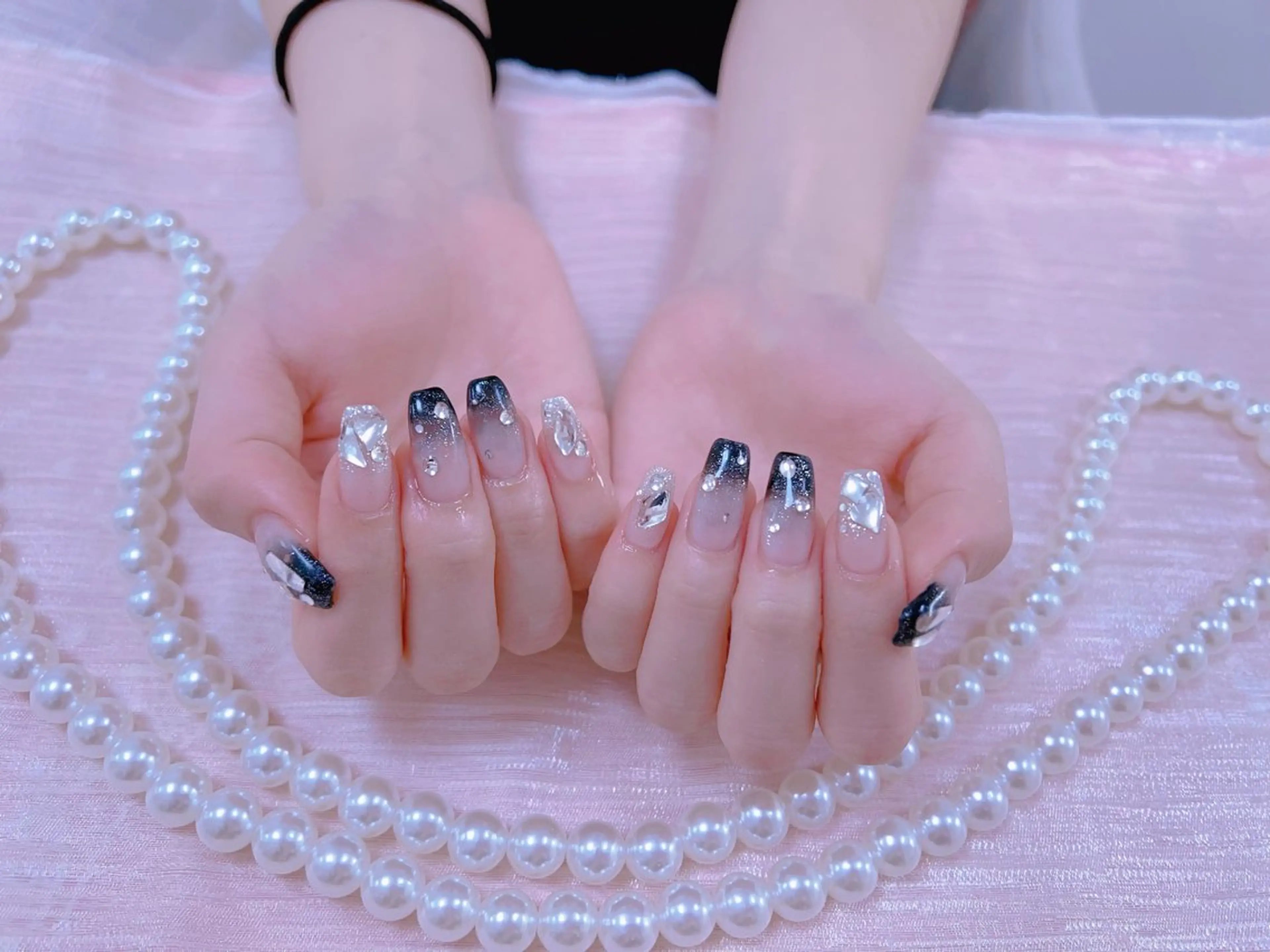 ネイル はぴねす所属・横浜 美夢のネイルデザイン