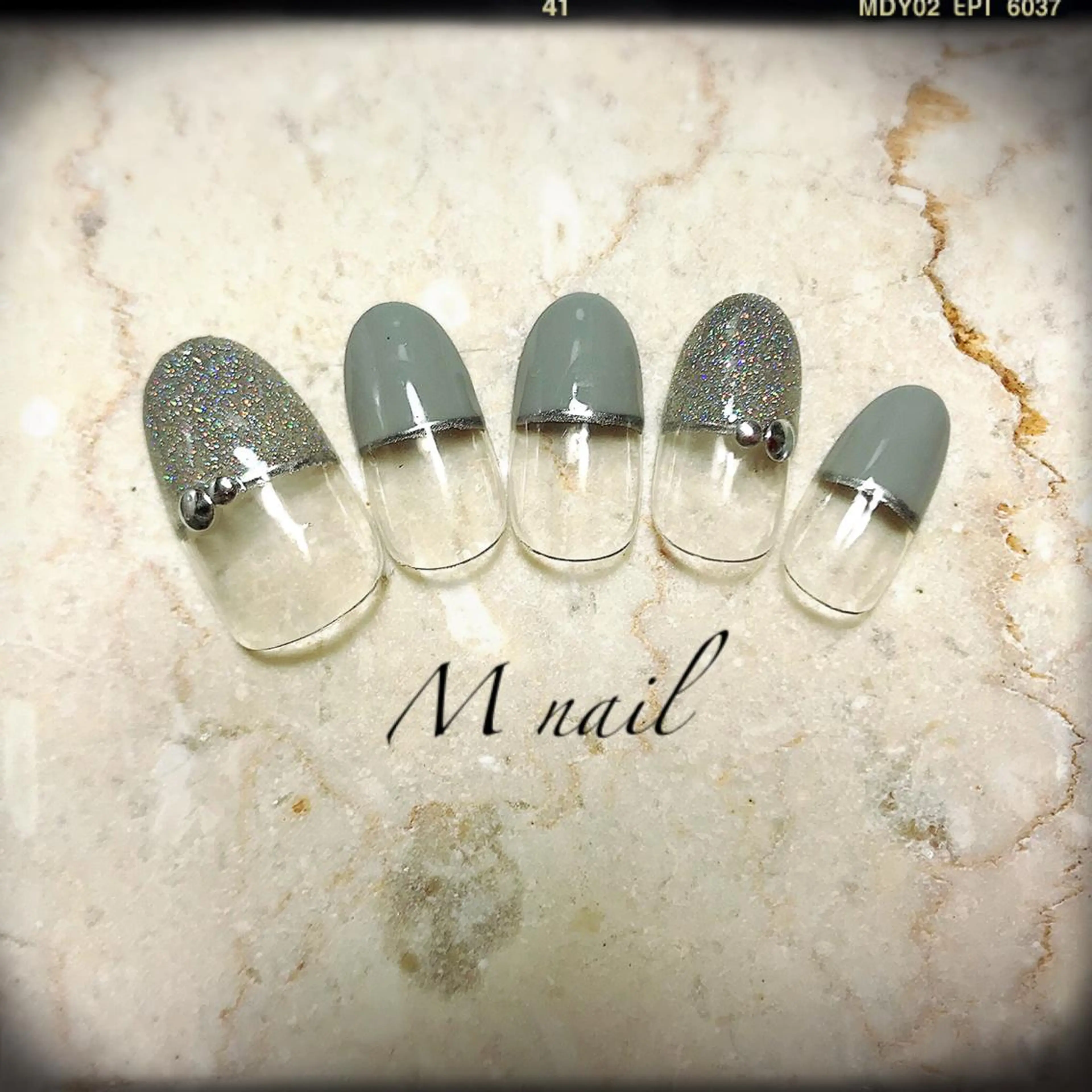 ネイル シルバー M nail 市原市ちはら台のネイルデザイン