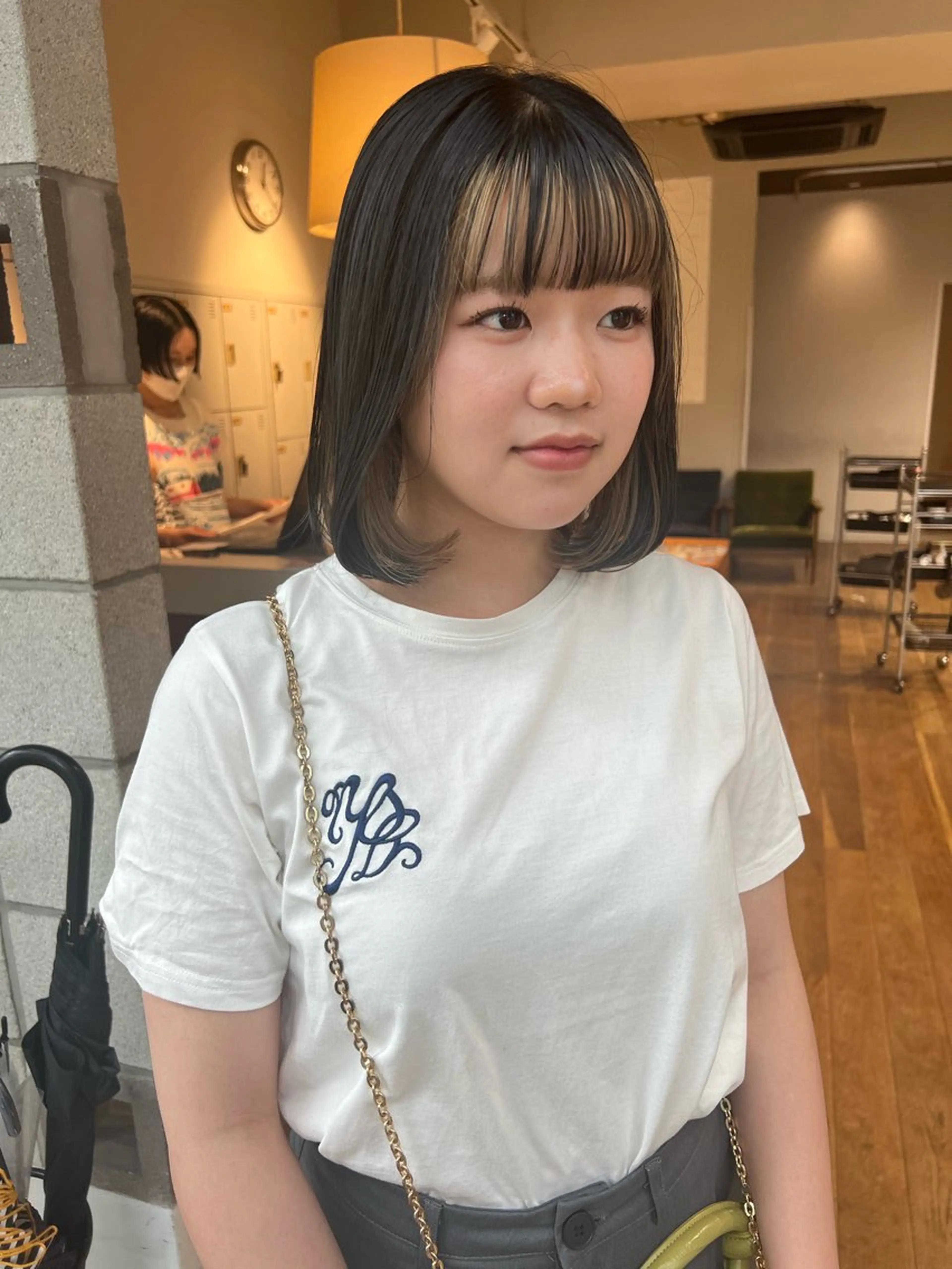 ミディアム ボブ ヘアカラー 松本  夏海のヘアスタイル