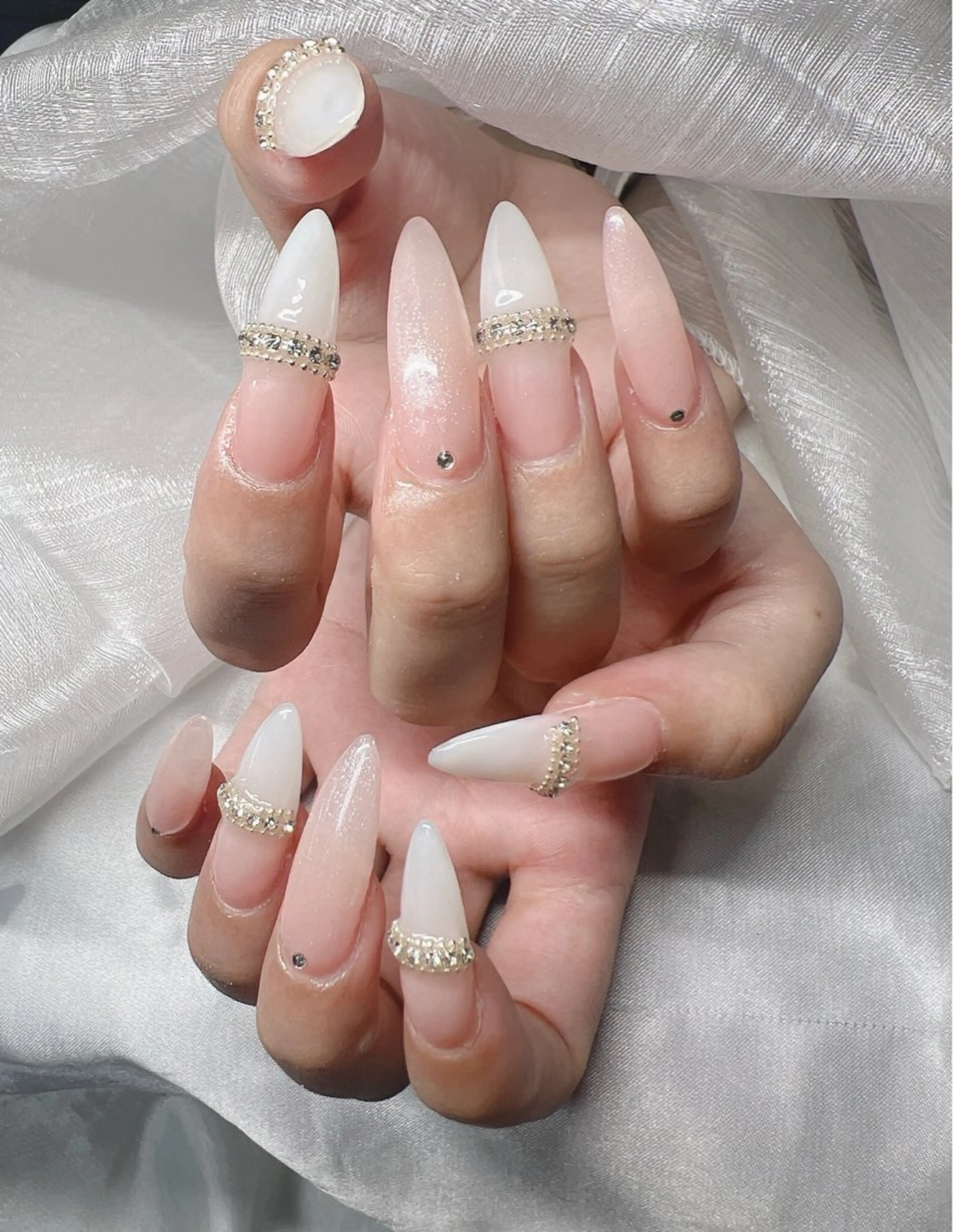 ネイル ハンドネイル Lee Nailsのネイルデザイン