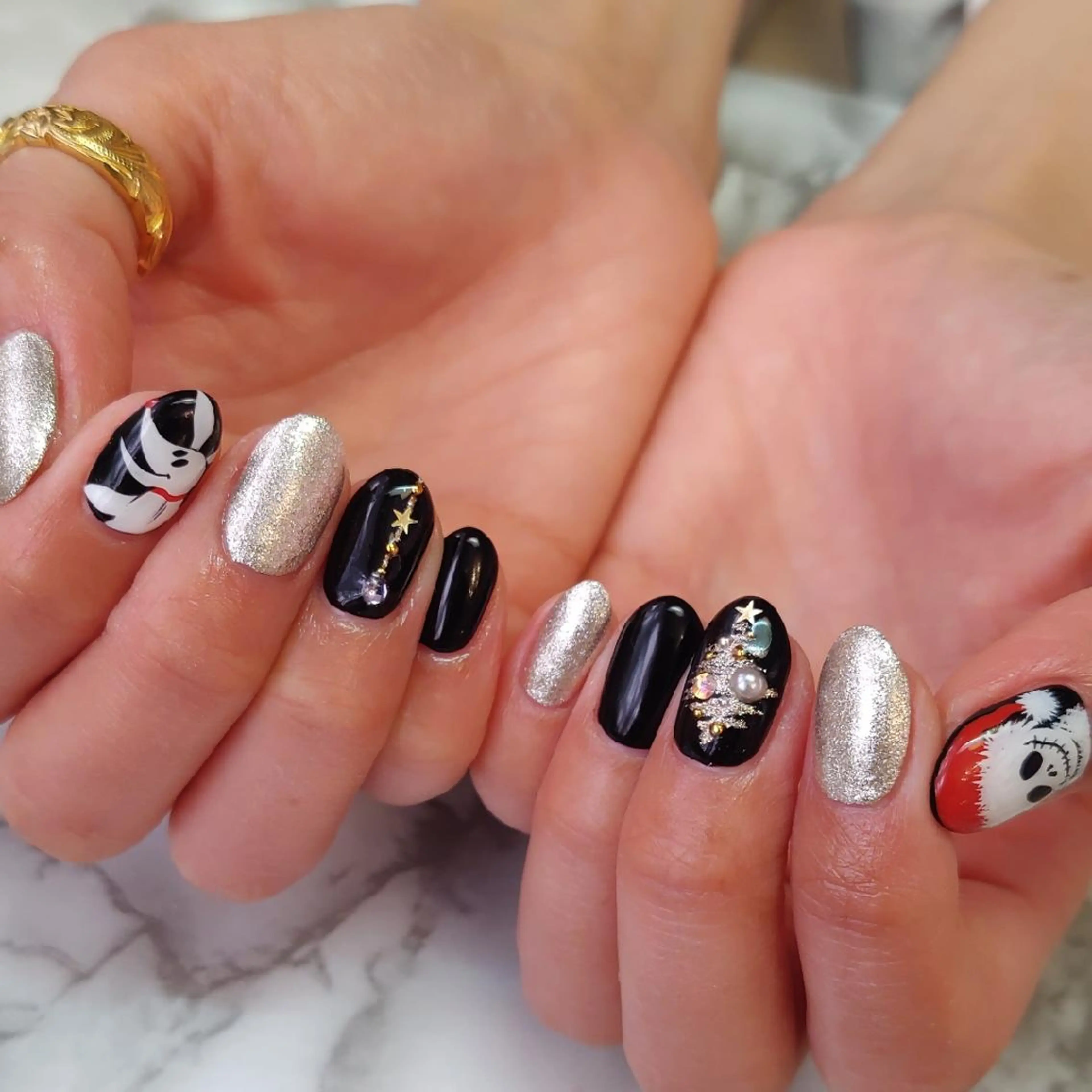 ネイル 冬ネイル クリスマス ジェヌインネイル 河内のネイルデザイン