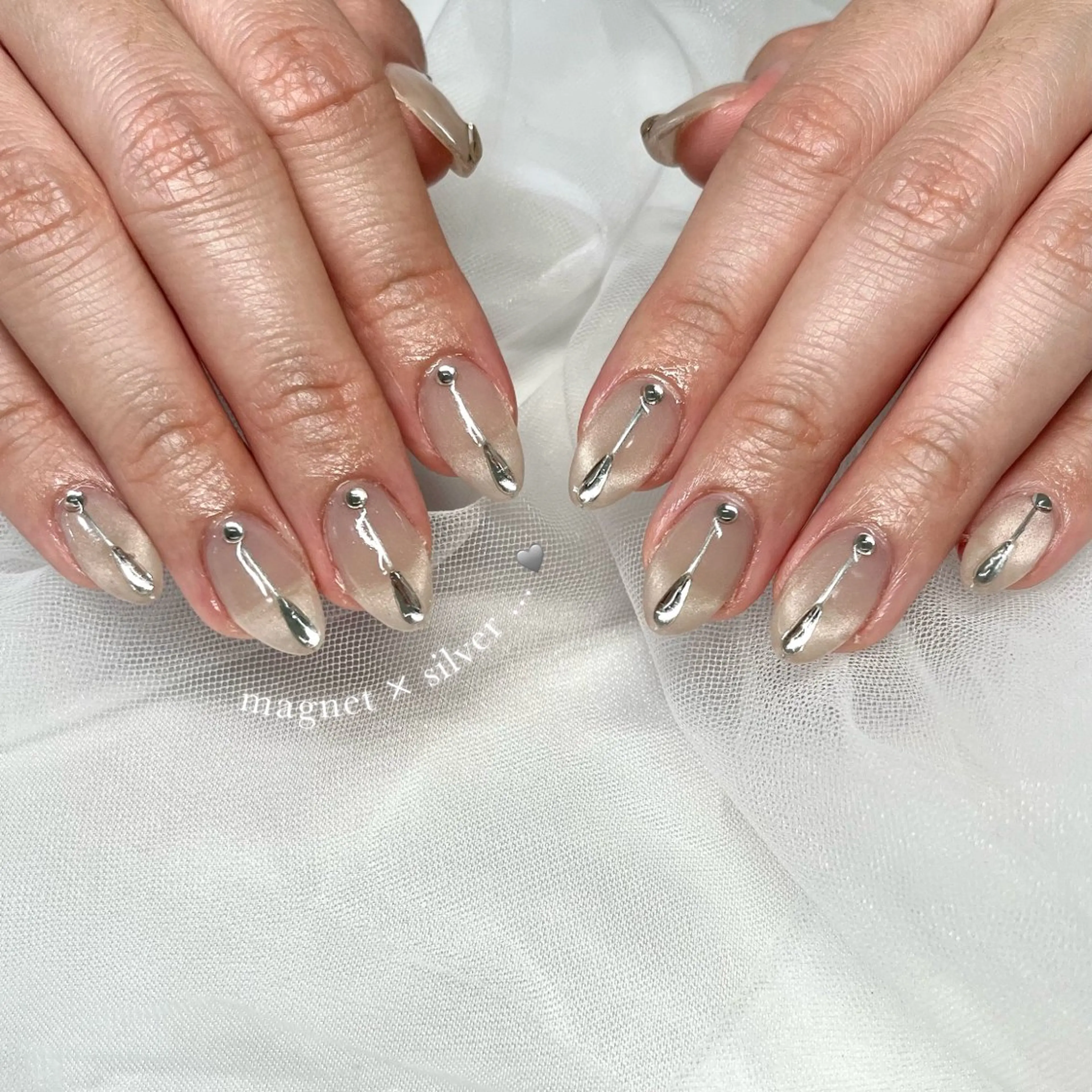 ネイル 長さ出し フラッシュネイル ジェルネイル マグネットネイル 持ち込み ハンドネイル 🌷Gemini nami🌷のネイルデザイン