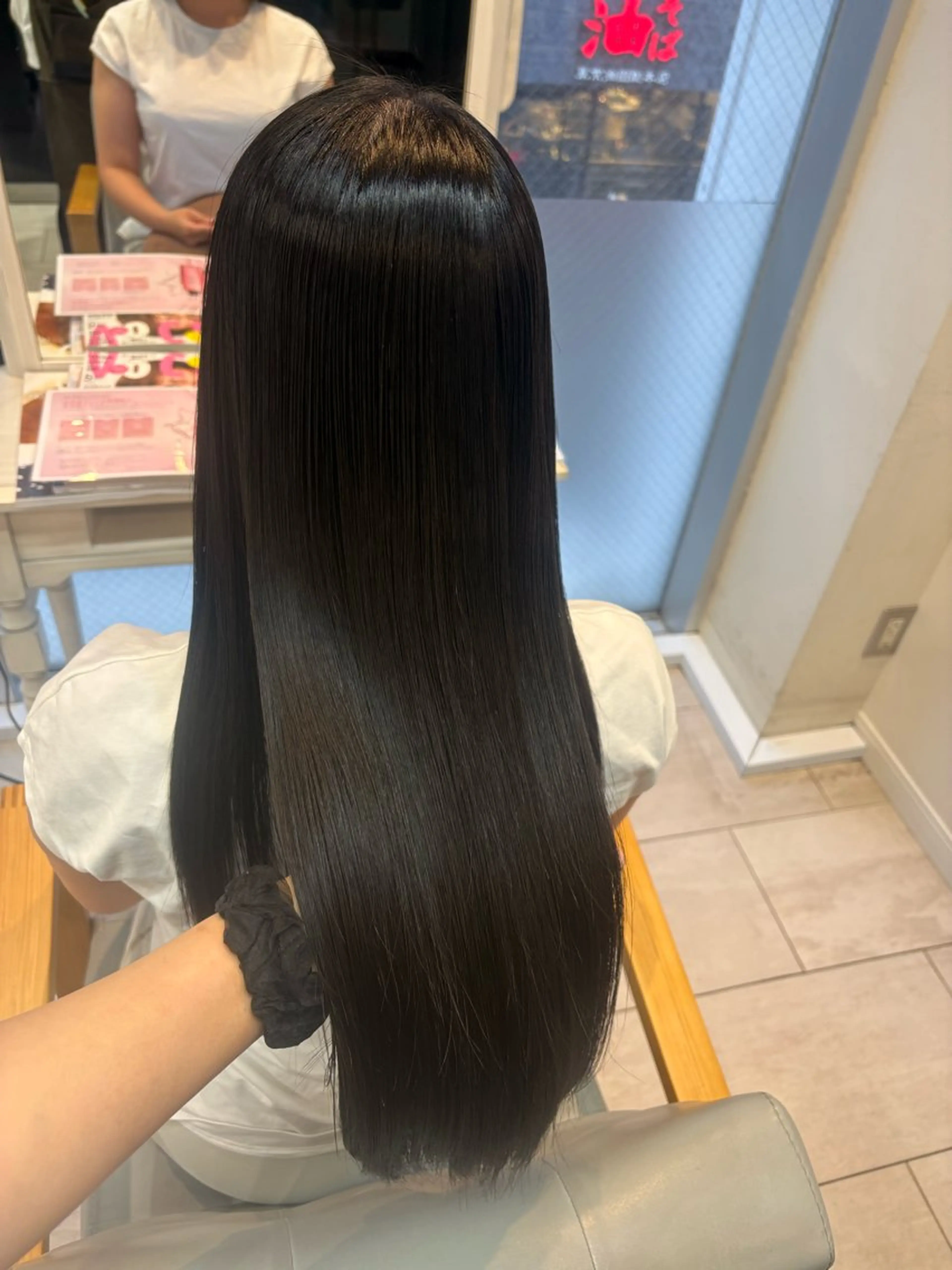 ロング 縮毛矯正 アベ ミスズのヘアスタイル
