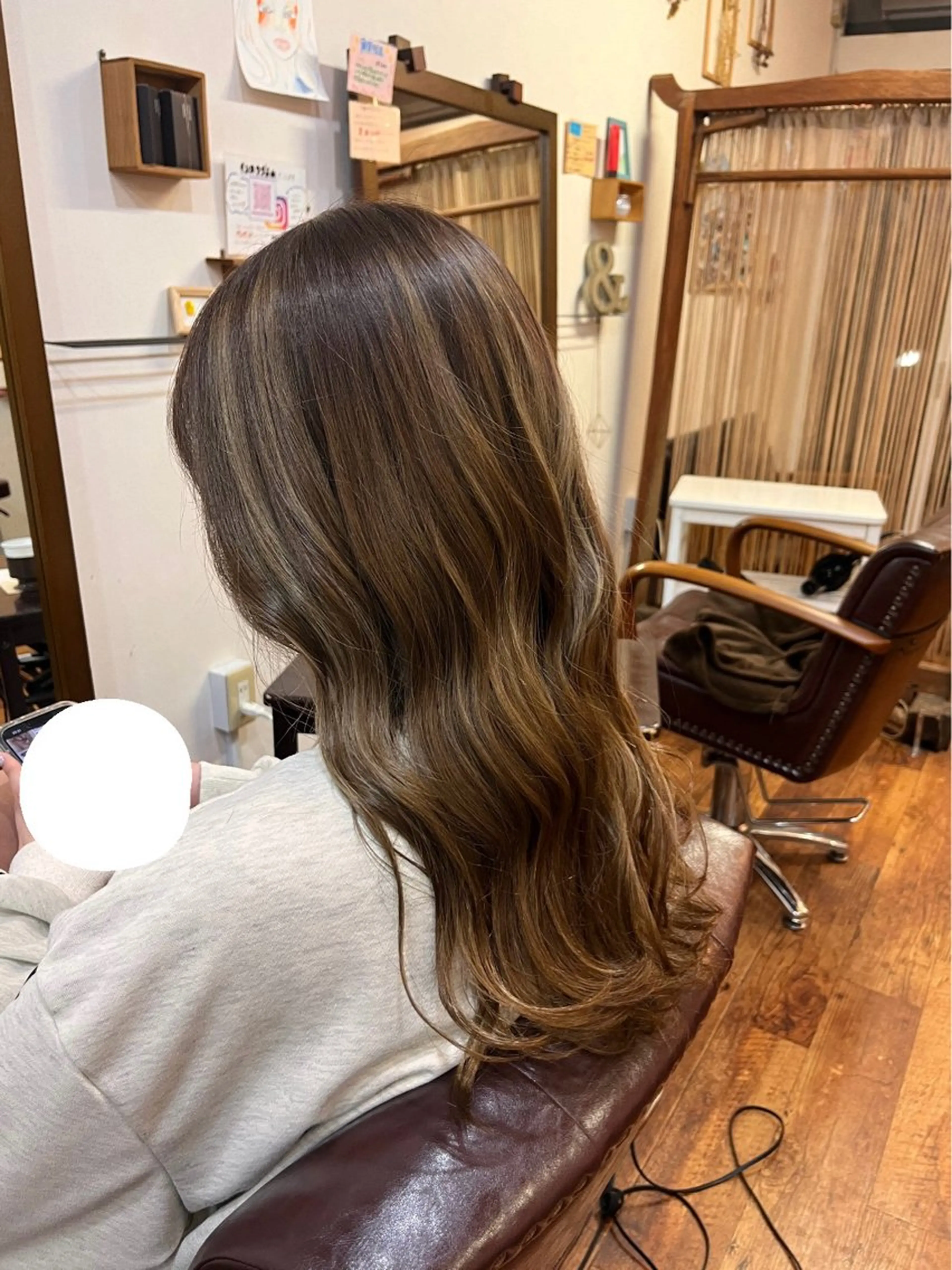 ロング カラー ヘアアレンジ ハイライトカラー ハイライト 韓国風ヘア Raugh by Apri Lush所属・中津川 愛恵のヘアスタイル