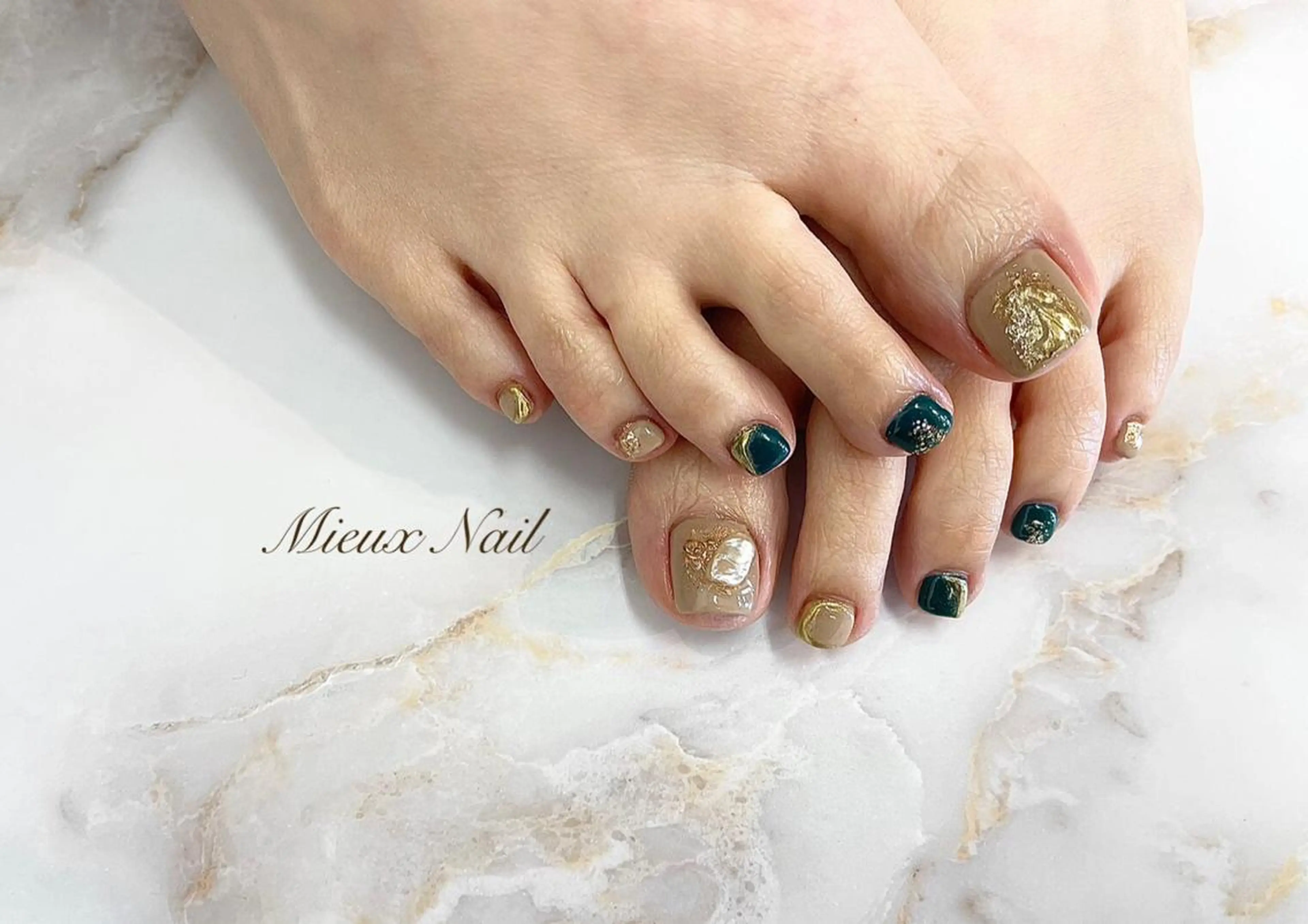 (オフ有り)フット定額trendネイル⭐︎の写真