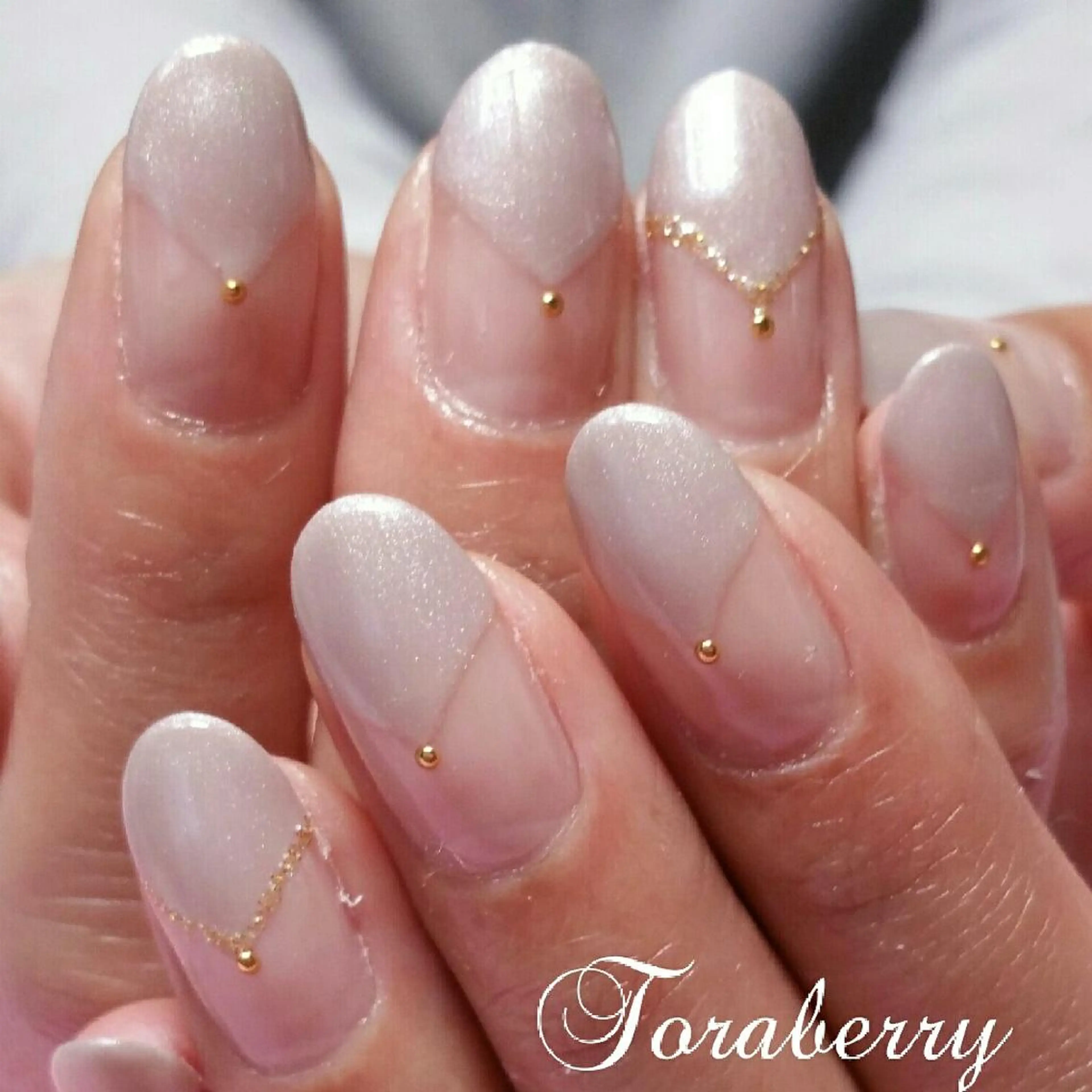 ネイル フレンチネイル ネイリスト なつみのネイルデザイン