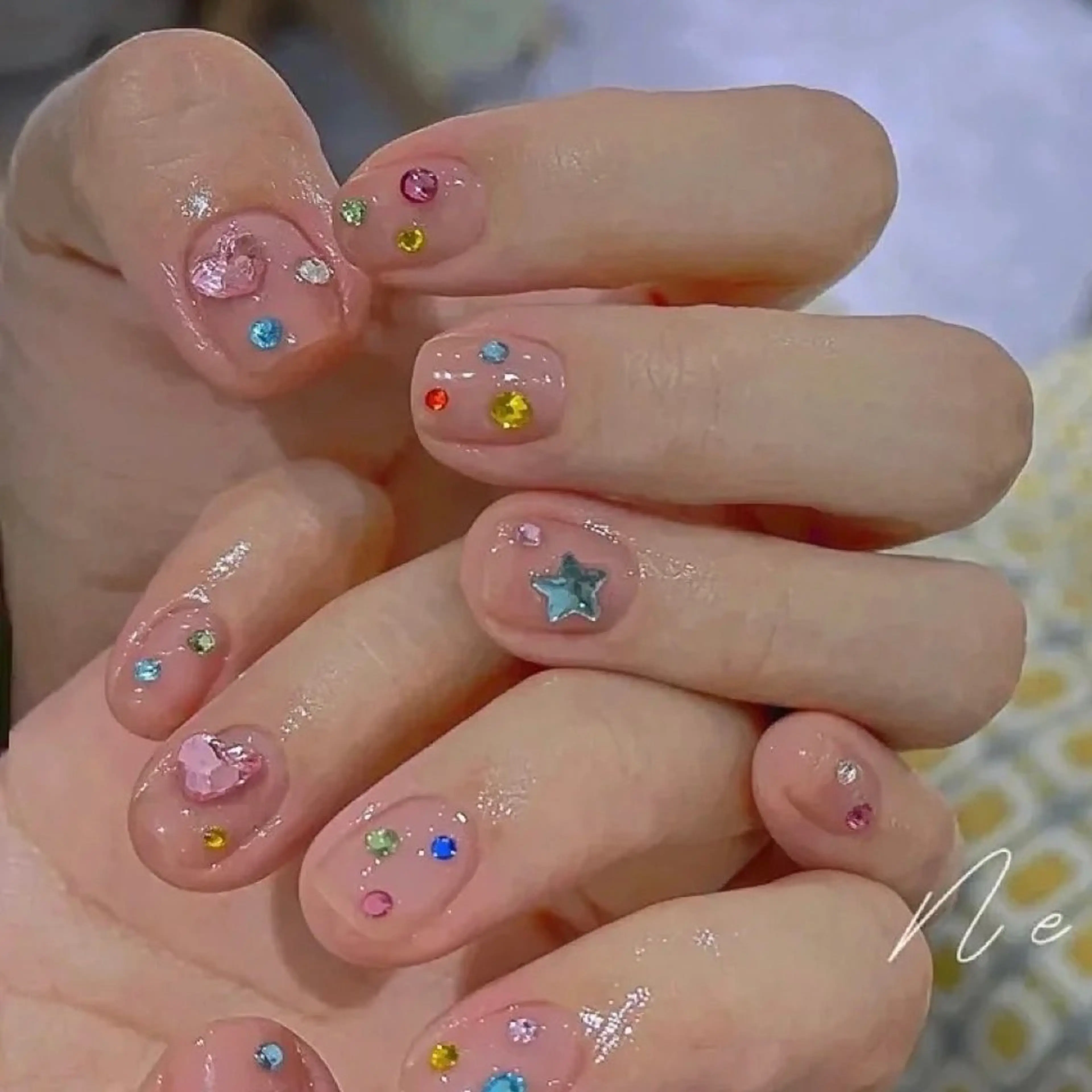 ネイル ストーンネイル ハンドネイル ハンドケア More Glam渋谷店のネイルデザイン