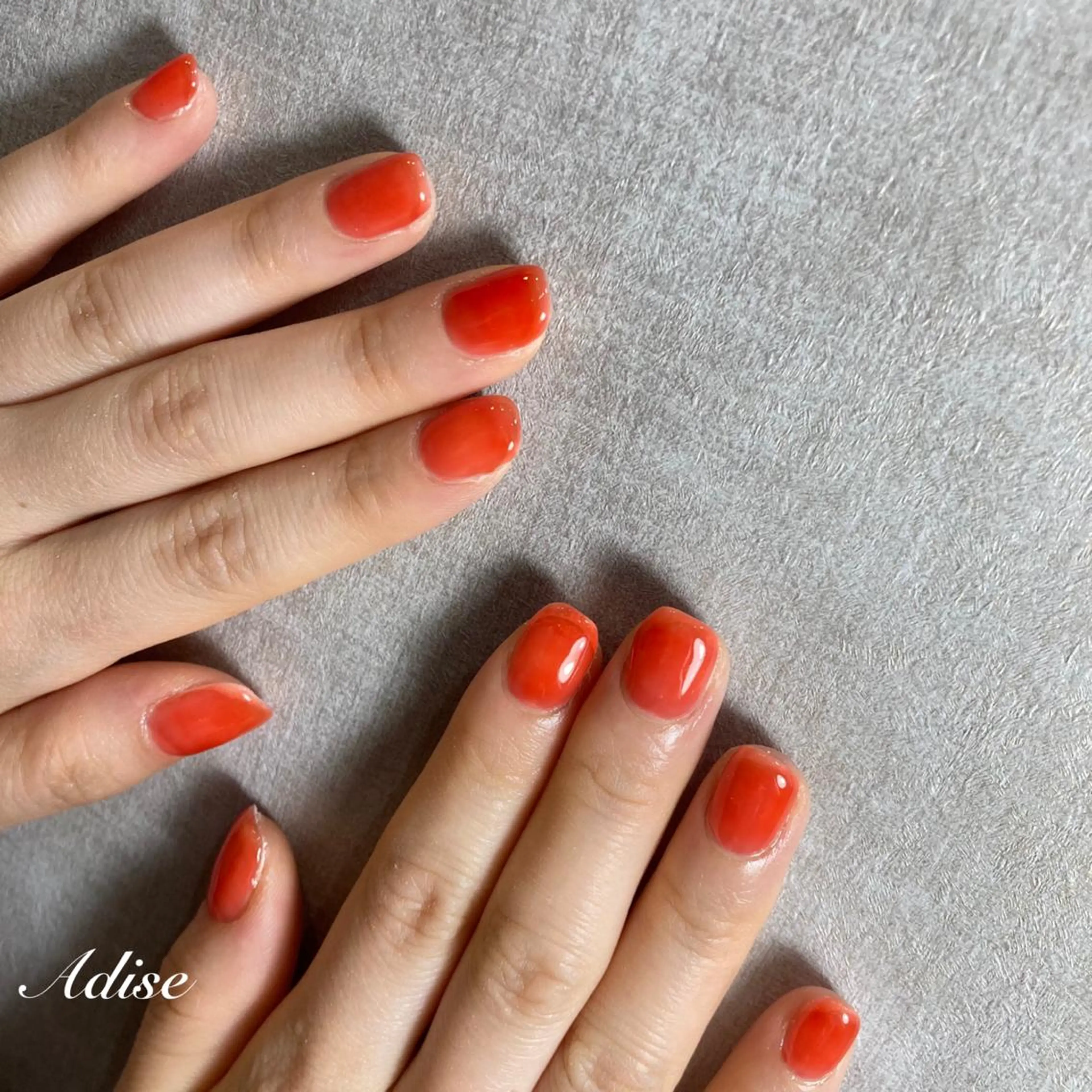 ネイル フレンチネイル グラデーション ニュアンスネイル オフィスネイル 第一印象専門サロン ADISEのエステ・リラクイメージ