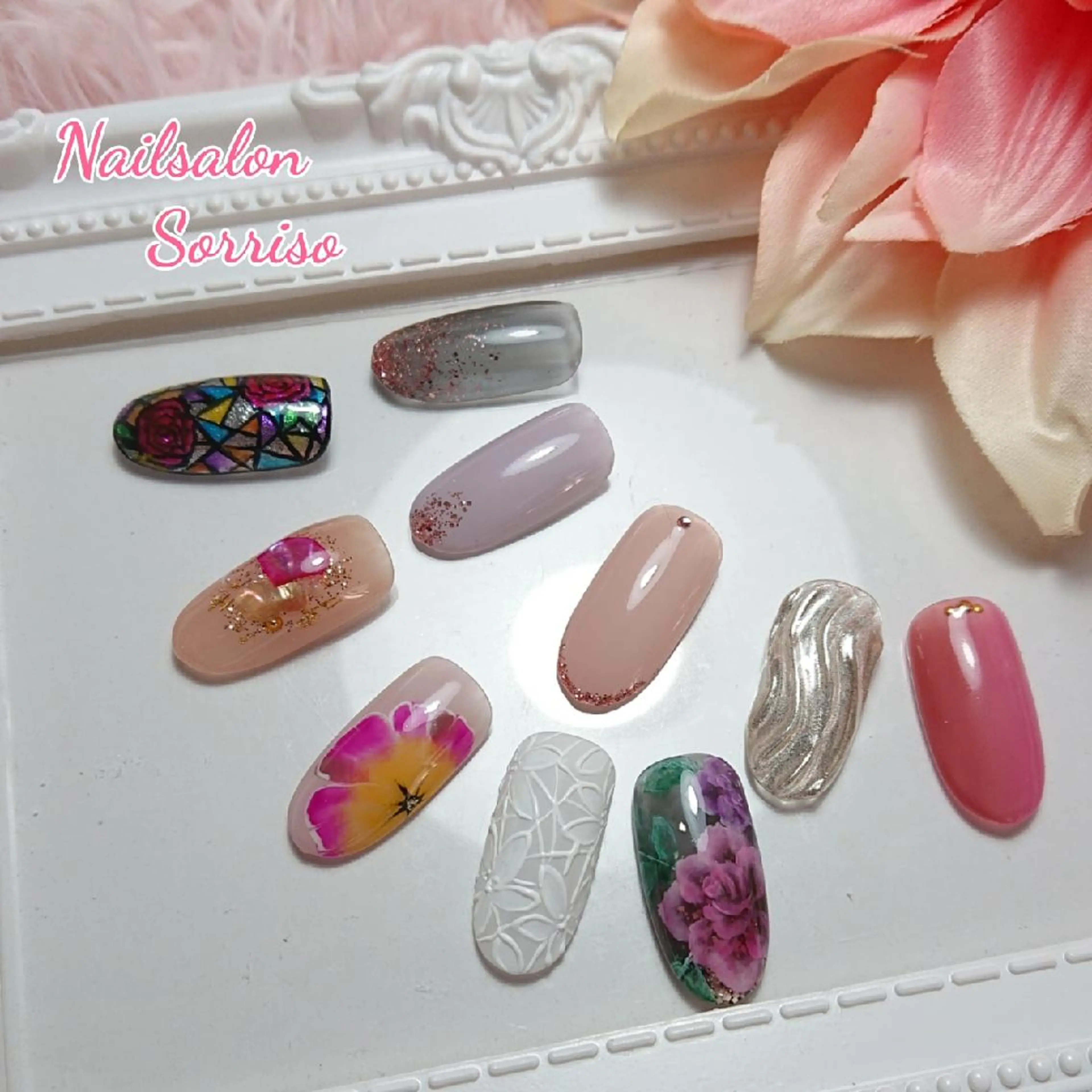 ネイル KOYAMA KIMIEのネイルデザイン