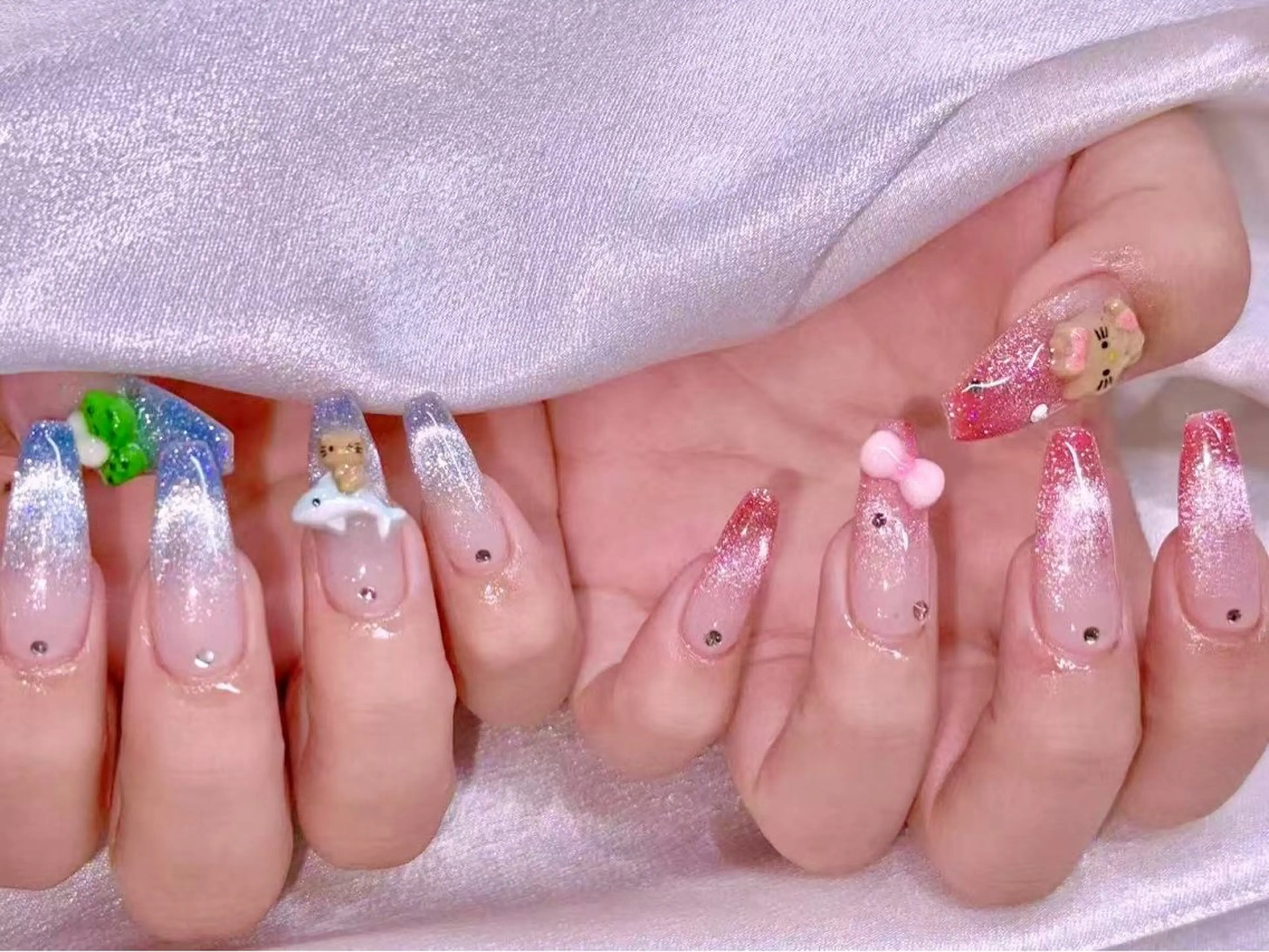 ネイル ハンドネイル リン リンのネイルデザイン