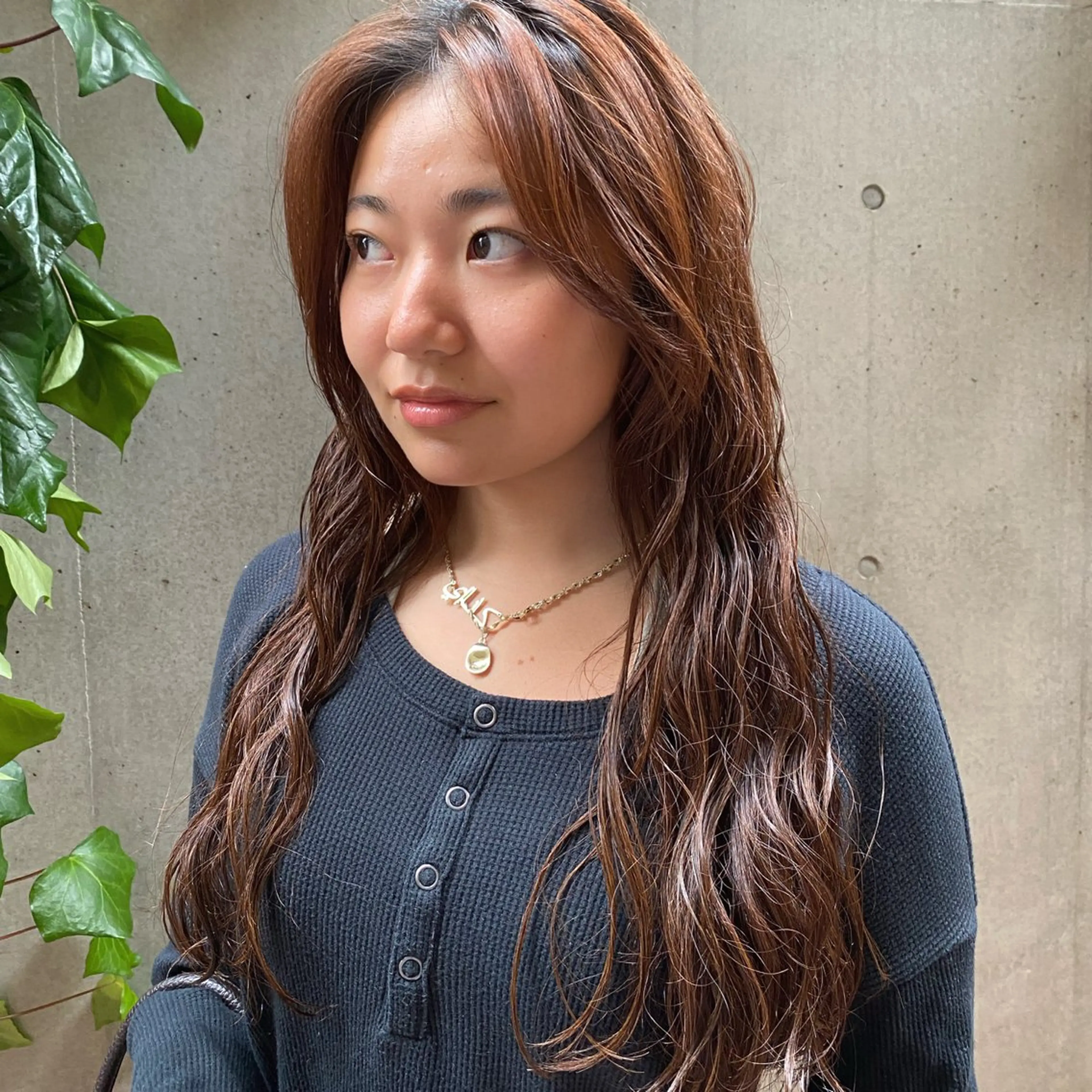 ロング カット パーマ トリートメント 大人可愛い♡コテ巻き パーマ🌼杉田 萌恵のヘアスタイル