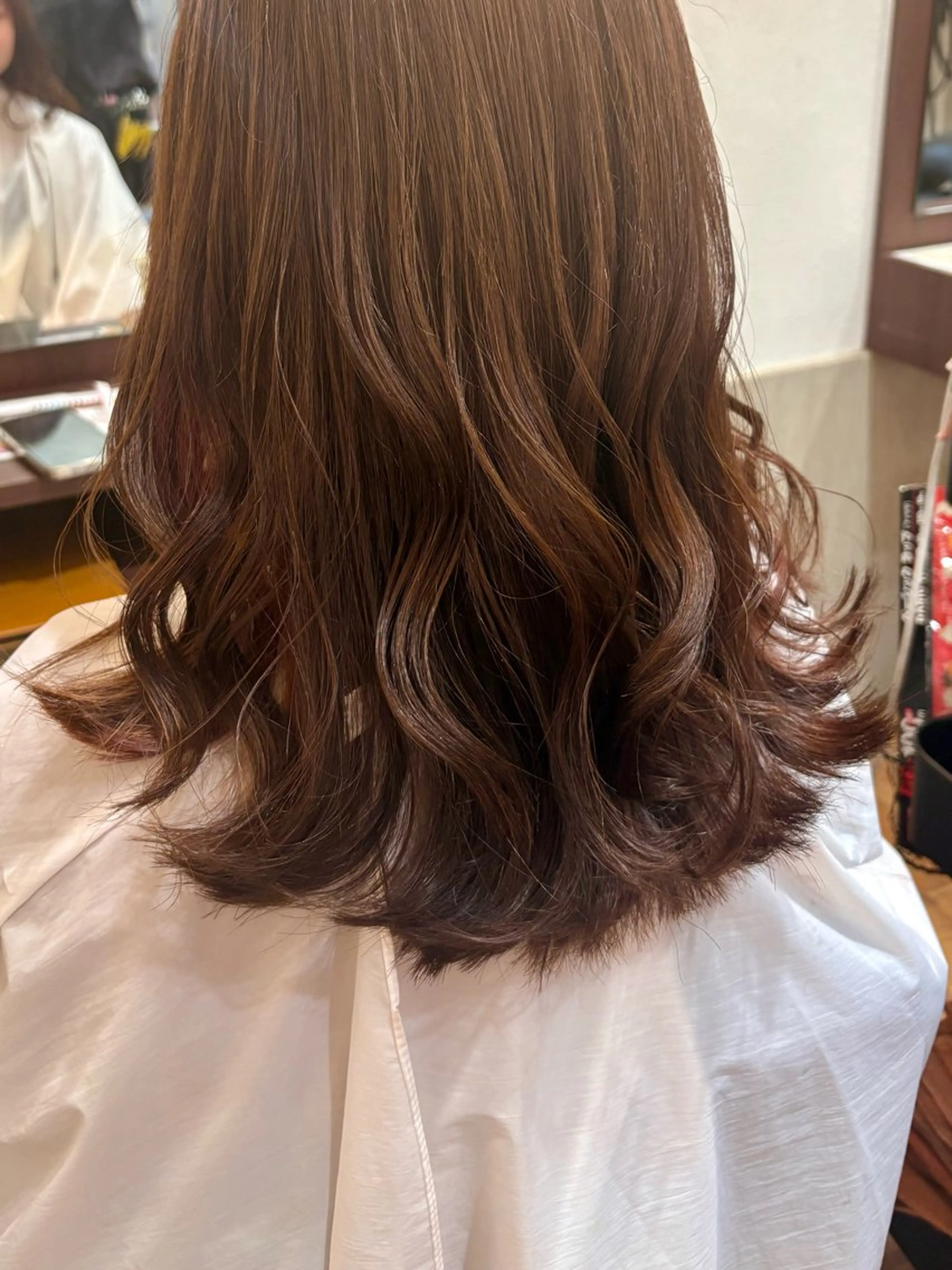 セミロング MOLLASALON 浅香山店所属・髪質改善カラー 縮毛矯正🤍辻桃加のヘアスタイル