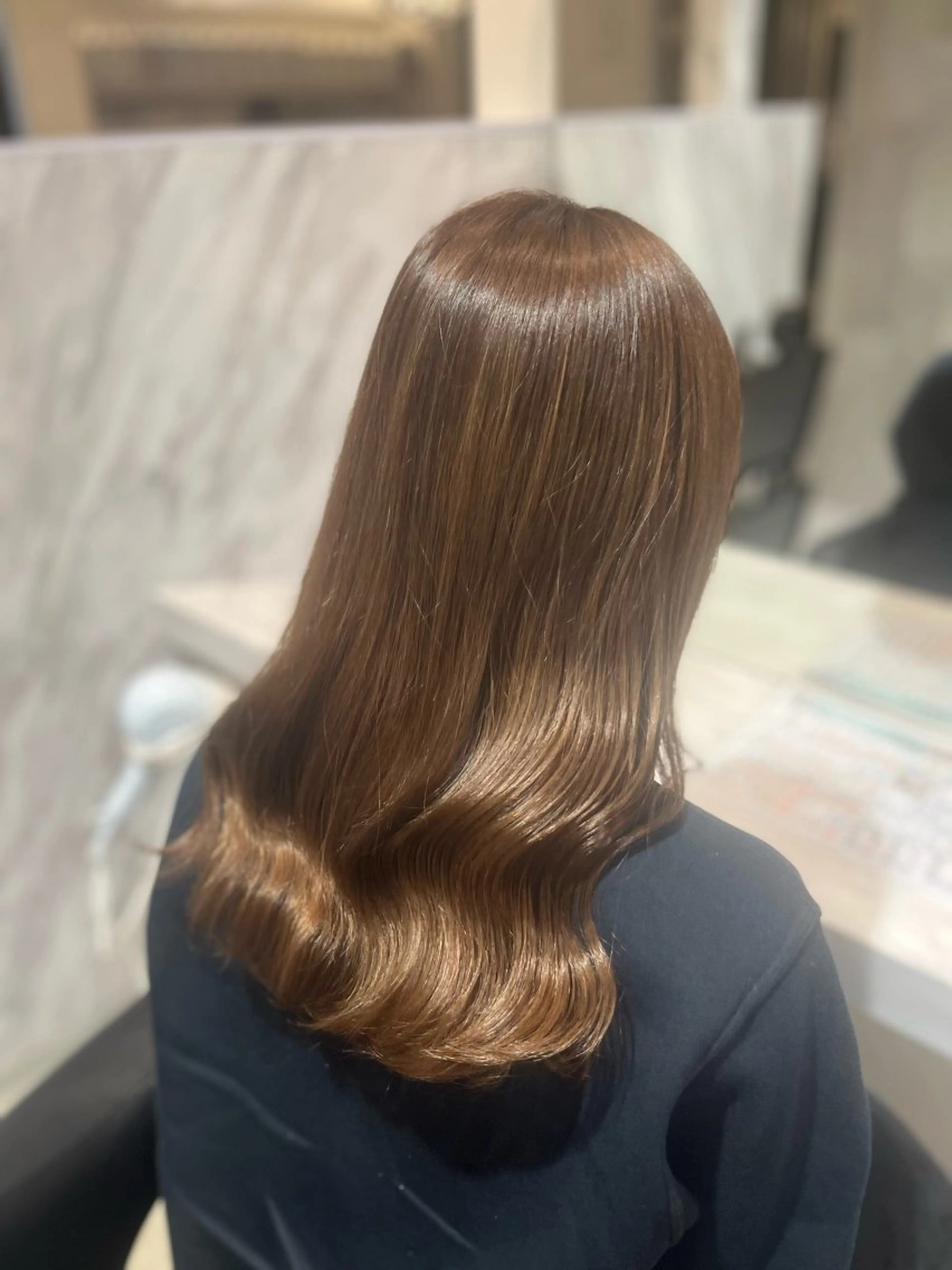 セミロング ヘアカラー 山内 心春のヘアスタイル