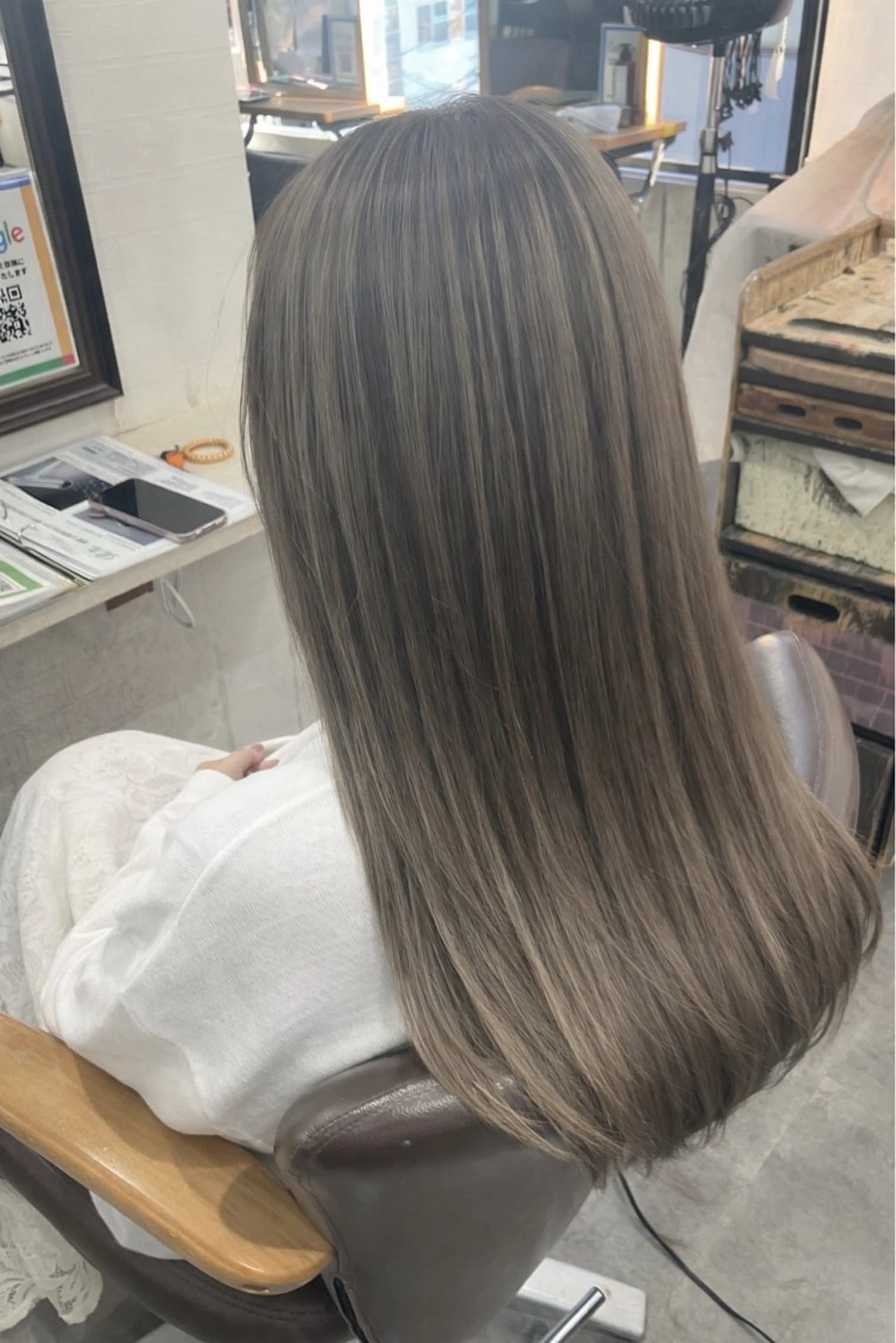 【1日3名限定!】【バレイヤージュ】カラー+カット!14980円の写真