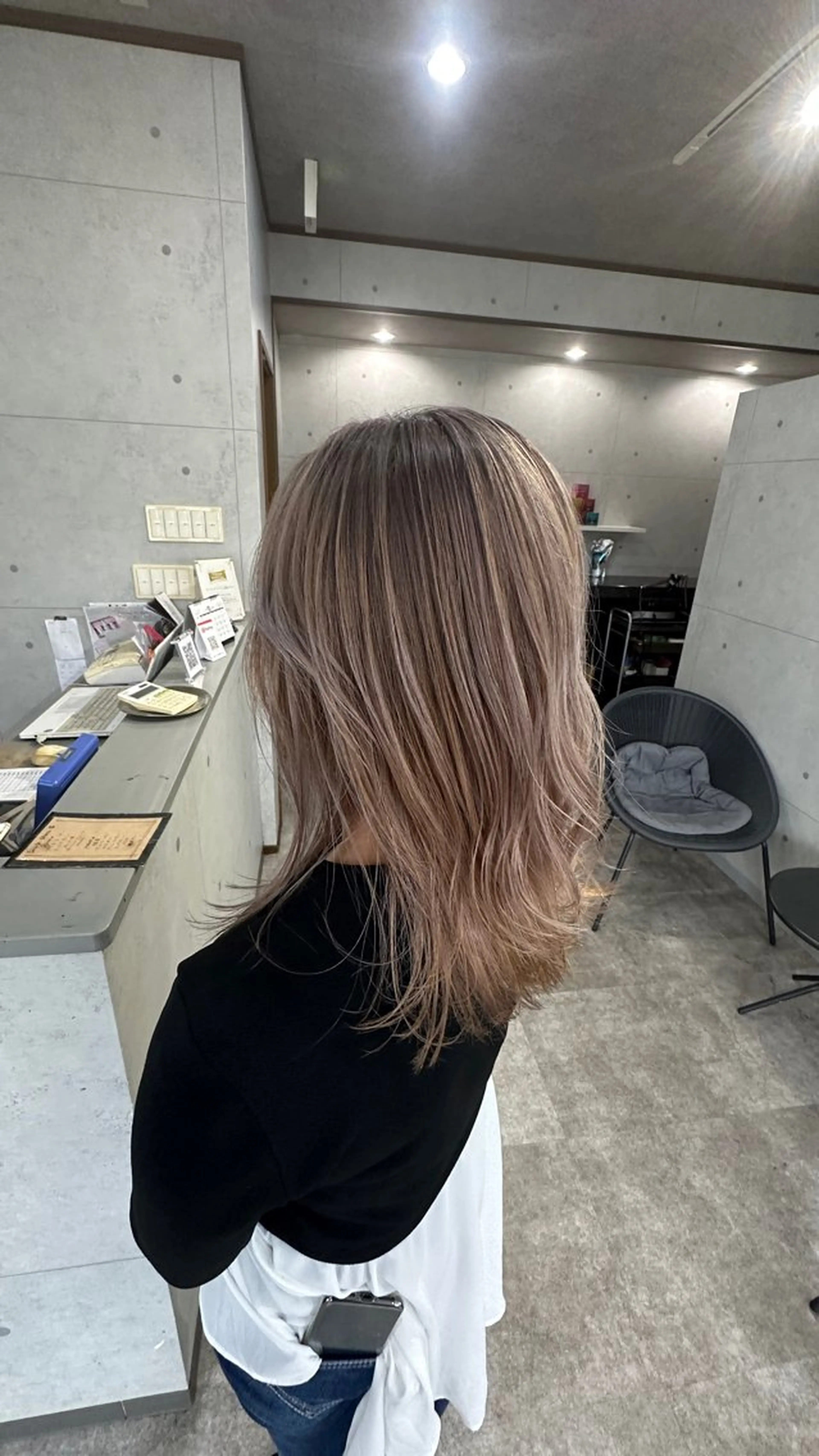 セミロング ボブ くびれヘア くせ毛 髪質改善 切りっぱなしロブ カット ヘアカラー REVE美容室 REVEマツエクのヘアスタイル