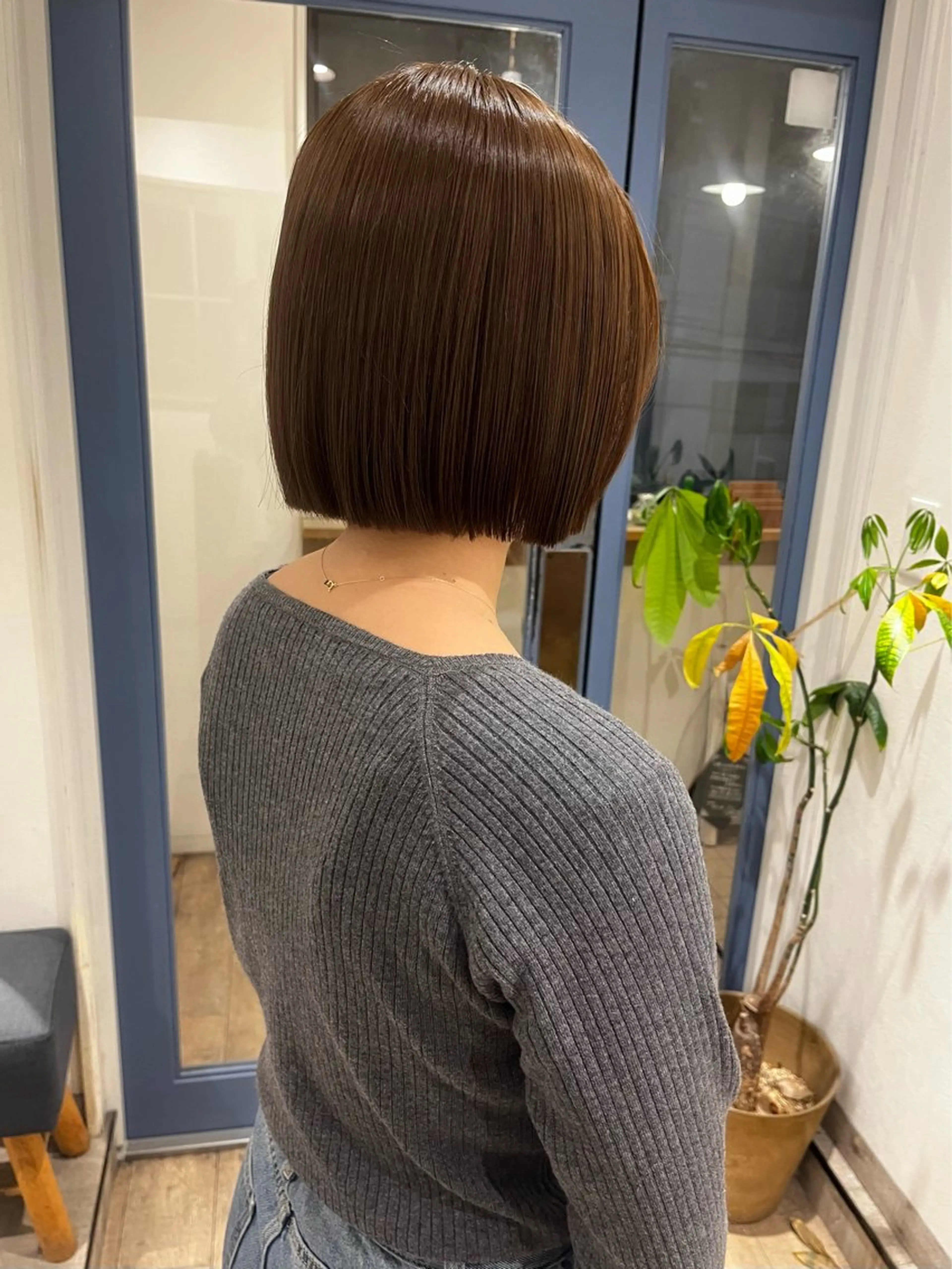 ミディアム カラー ベージュカラー ブラウンカラー 透明感カラー カット ヘアカラー トリートメント ヘッドスパ 上品な暖色/丸みボブ Chie🪷のヘアスタイル