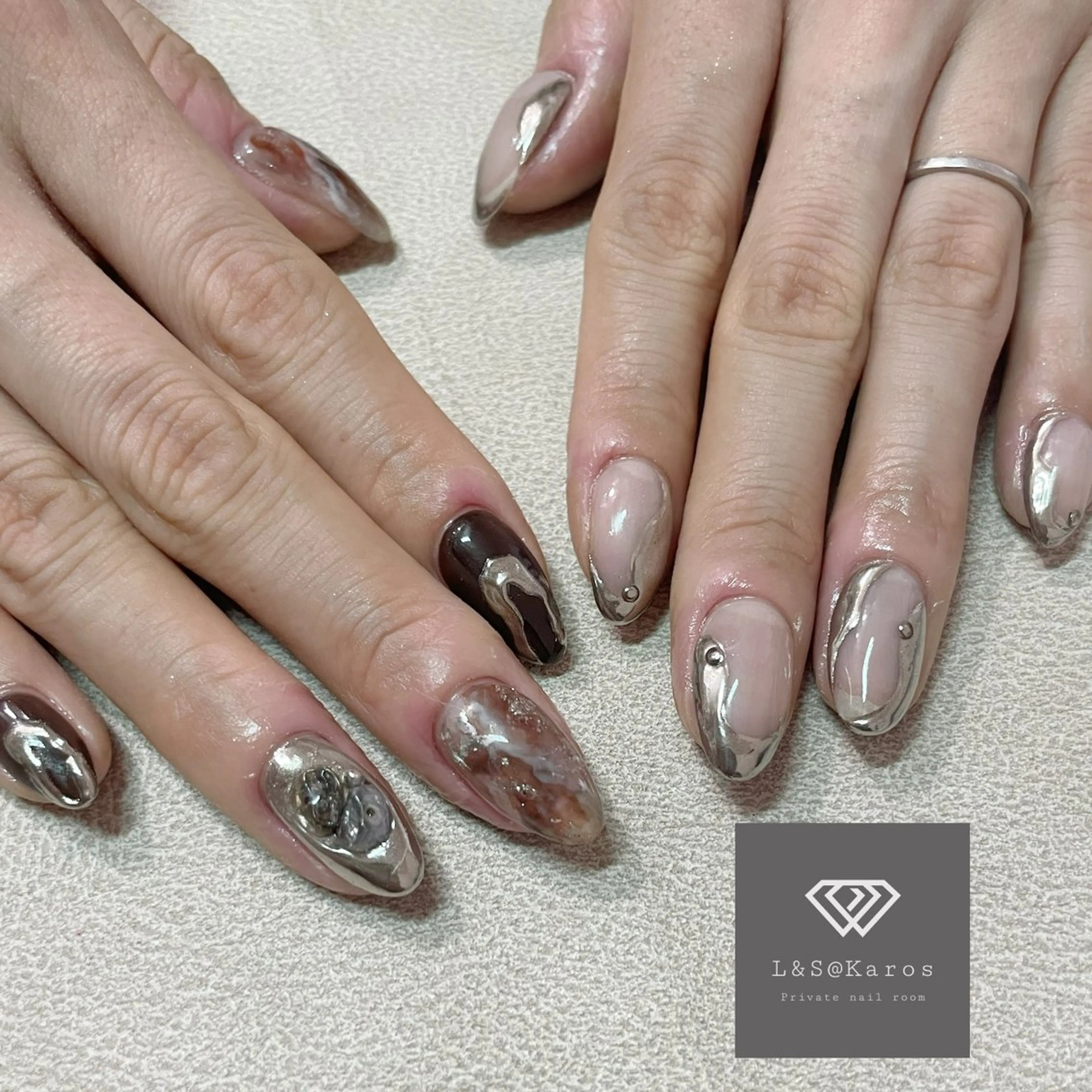 ネイル ハンドネイル L&S@ Karosのネイルデザイン