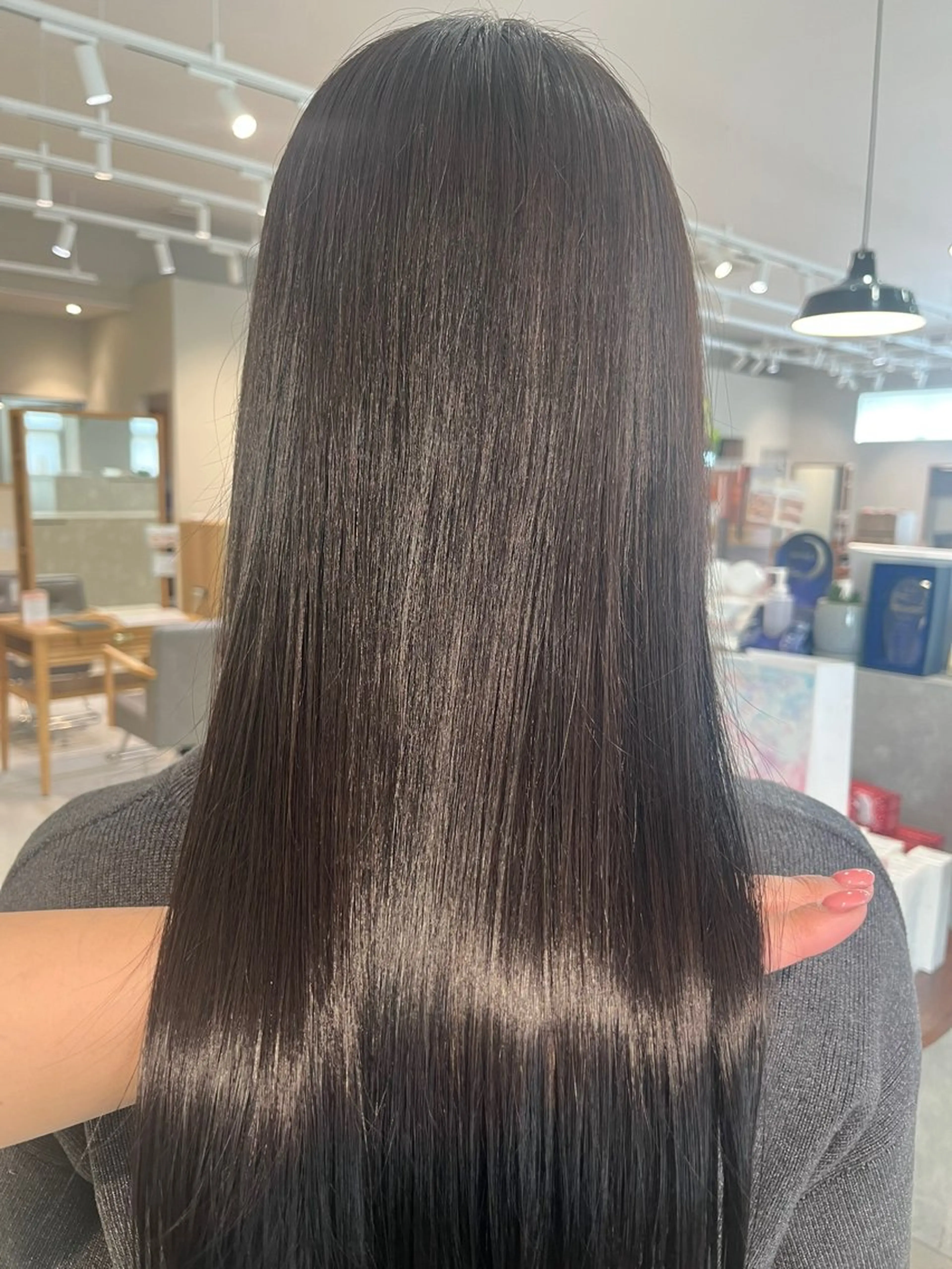 カラー ブラウンカラー ココアブラウン 森 理音のヘアスタイル