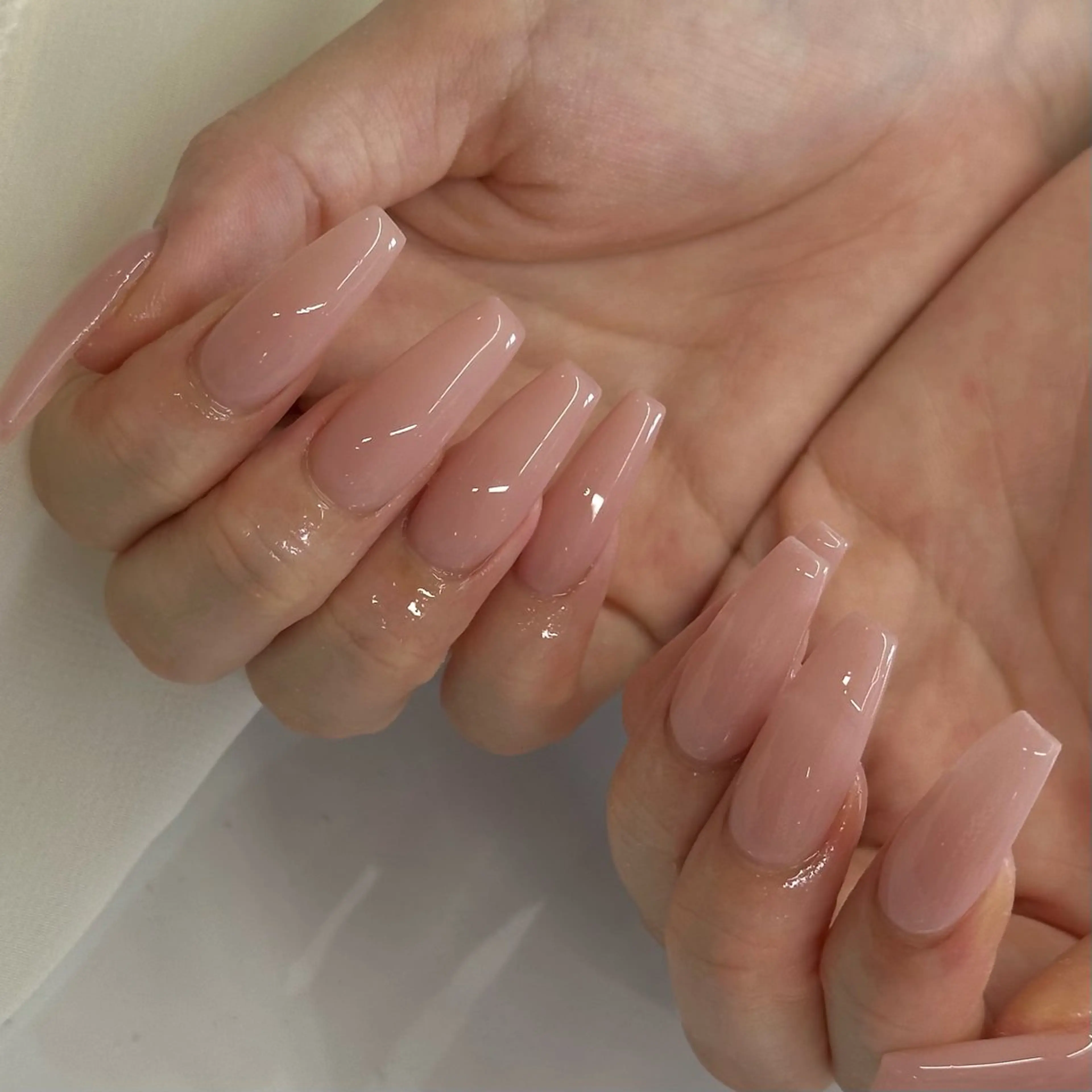 ロング ハンドネイル LAVISH nailのネイルデザイン