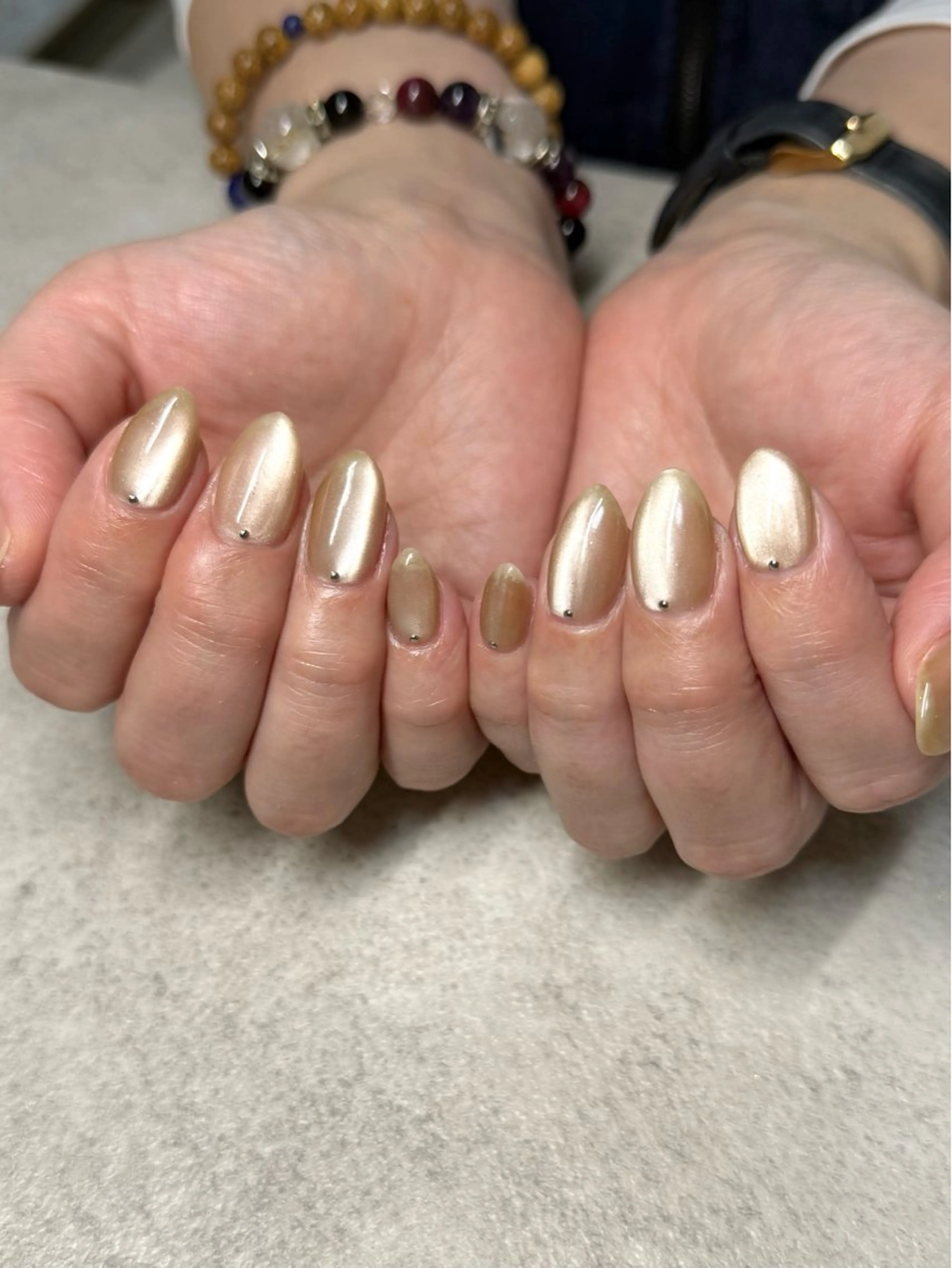 ネイル ハンドネイル ネイルルーム チャームのネイルデザイン