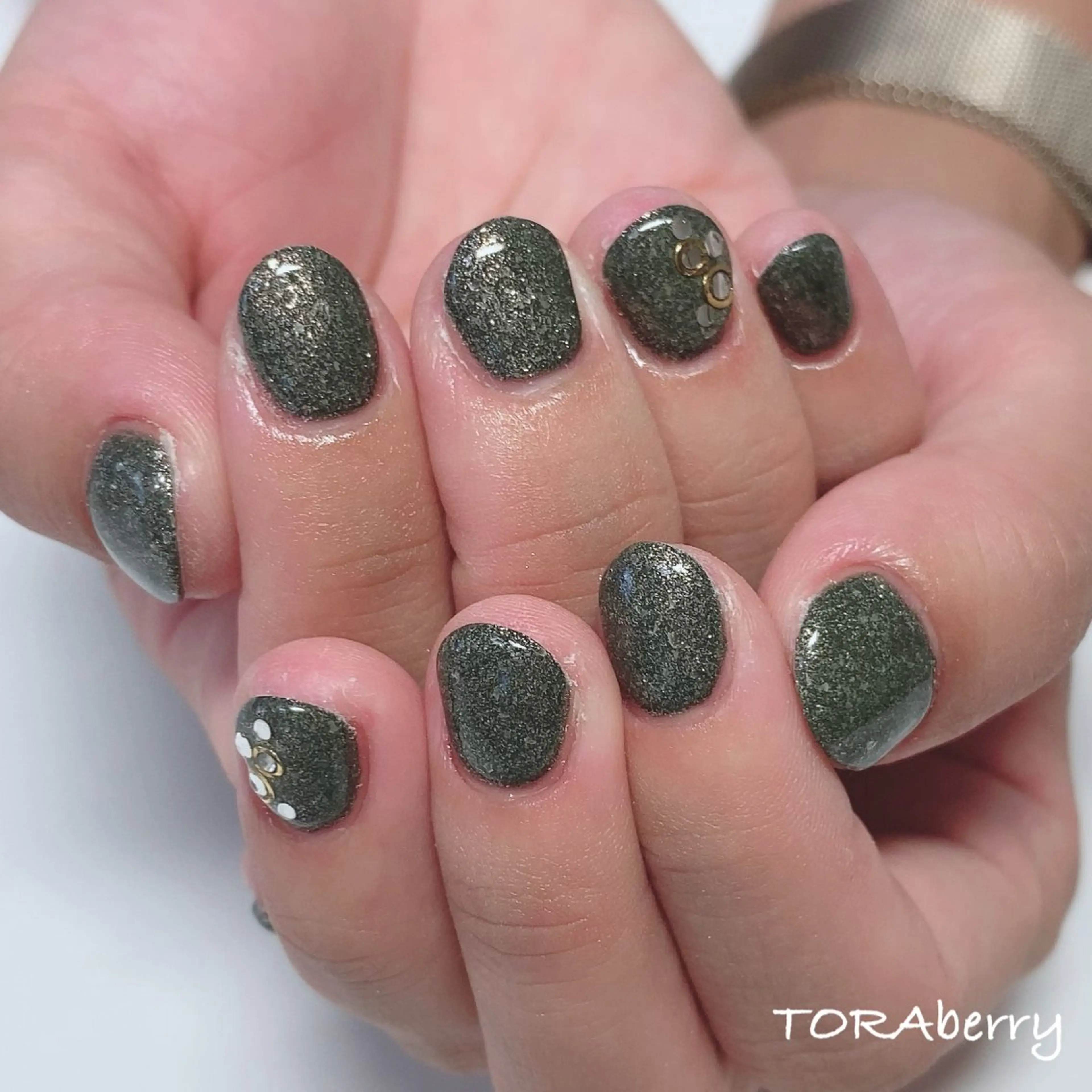 ネイル ハンドネイル ネイリスト なつみのネイルデザイン