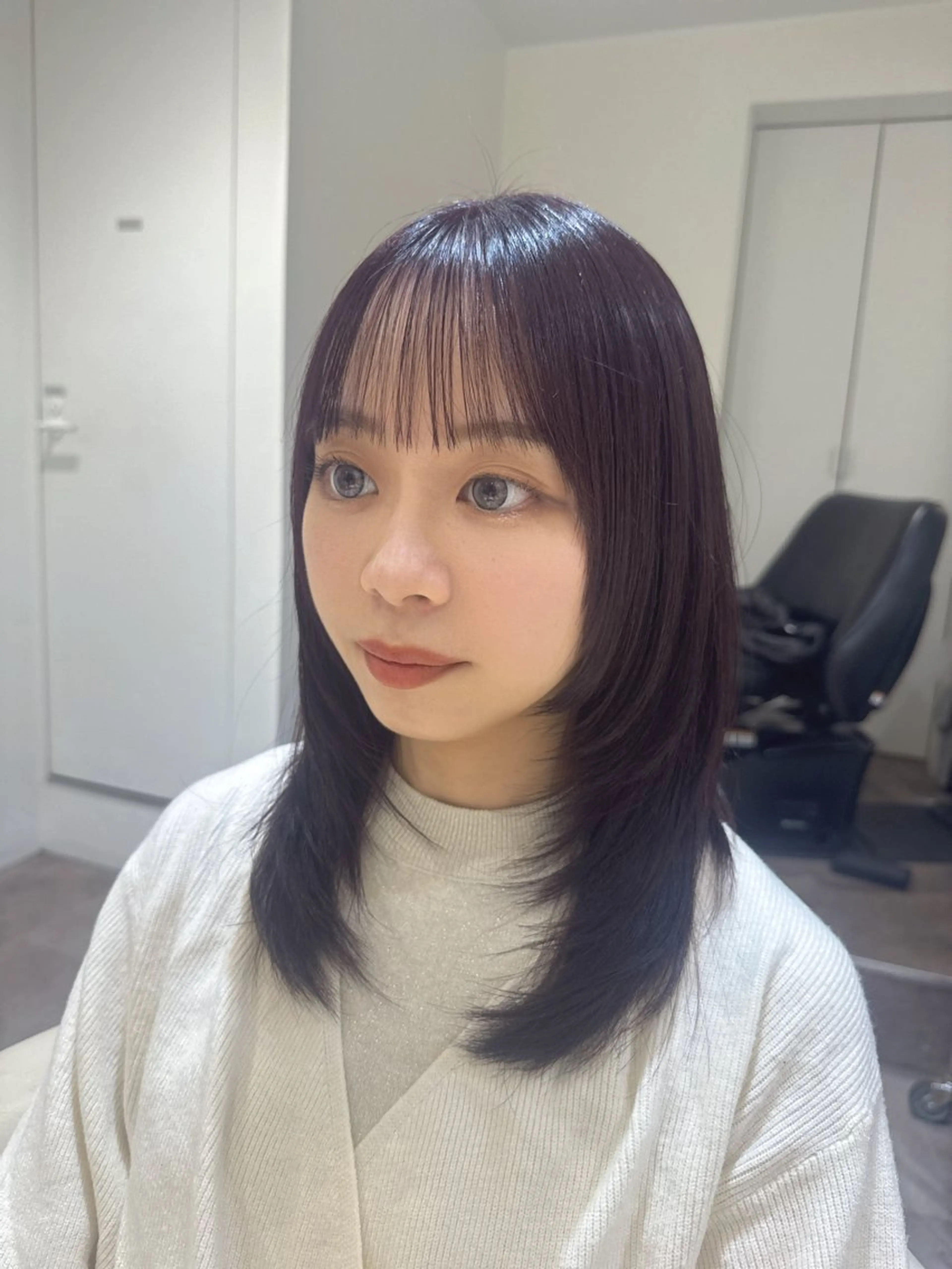 ミディアム カラー ベージュカラー 透明感カラー ラベンダーカラー ラベンダーベージュ 顔まわりレイヤー カット ヘアカラー トリートメント 💎透明感カラー特化 💎TAISEIのヘアスタイル