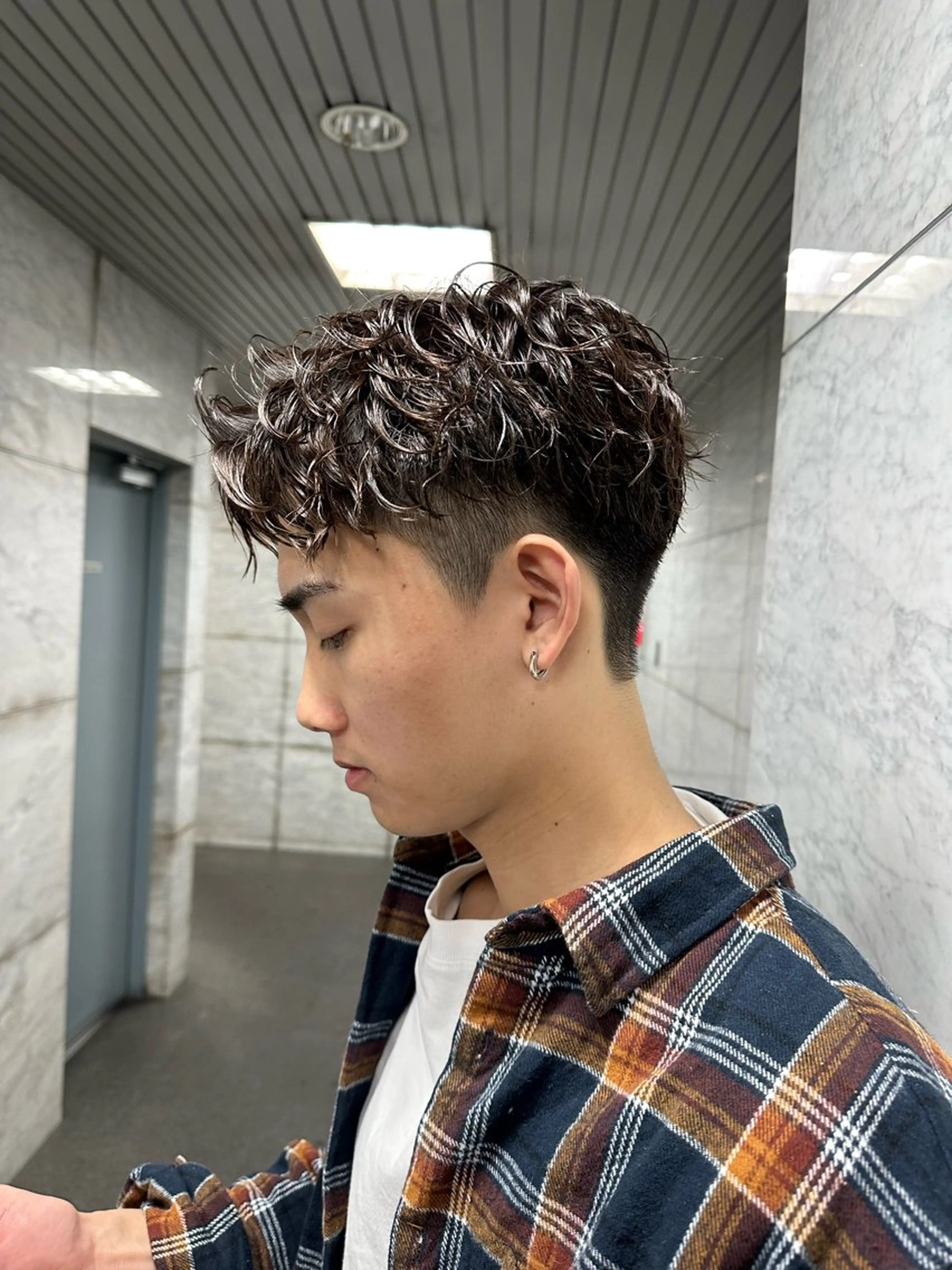 パーマ メンズ フェザーパーマメンズ ツイスパ京都駅前のヘアスタイル